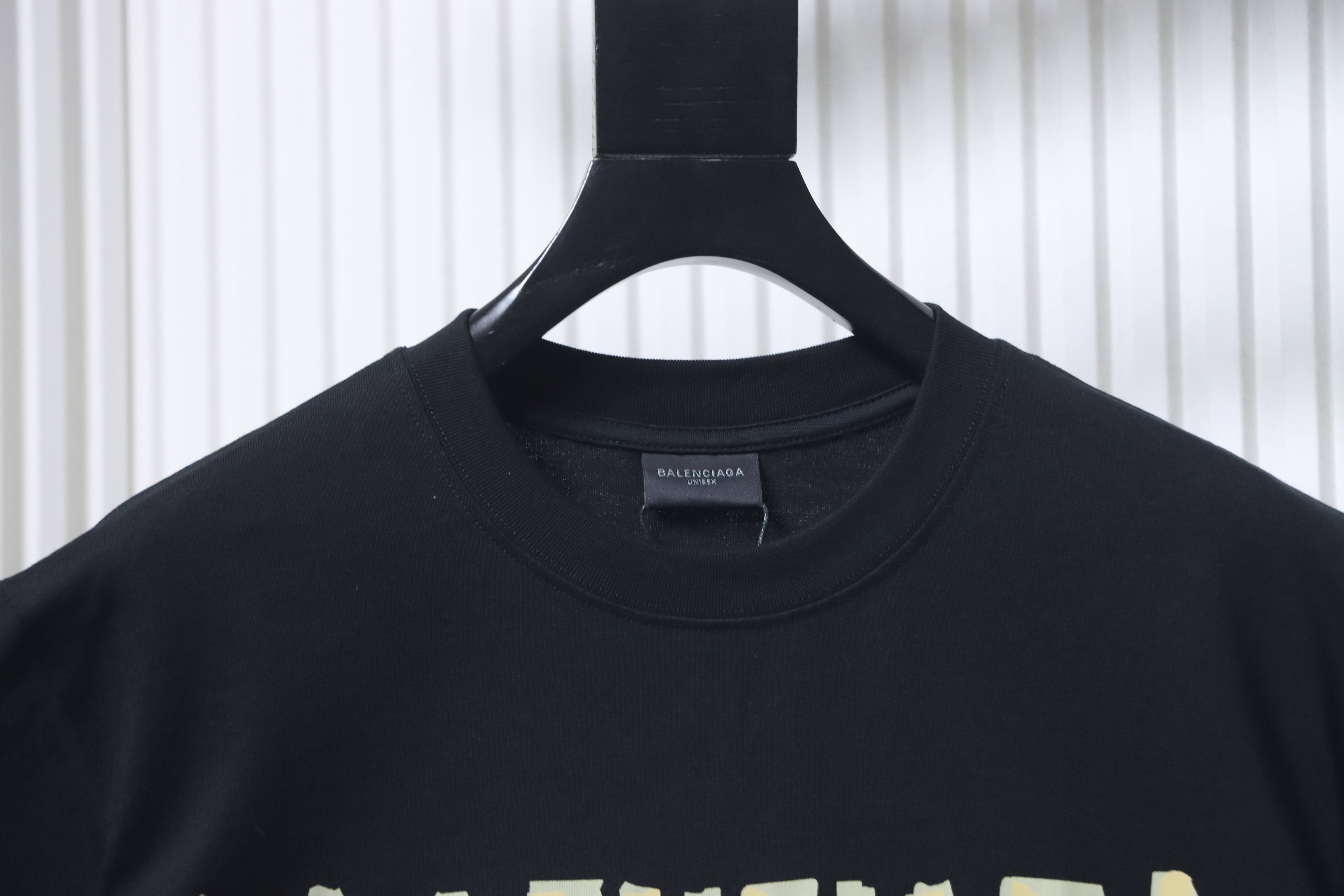 Balenciaga Black Masking Tape T-shirt h150