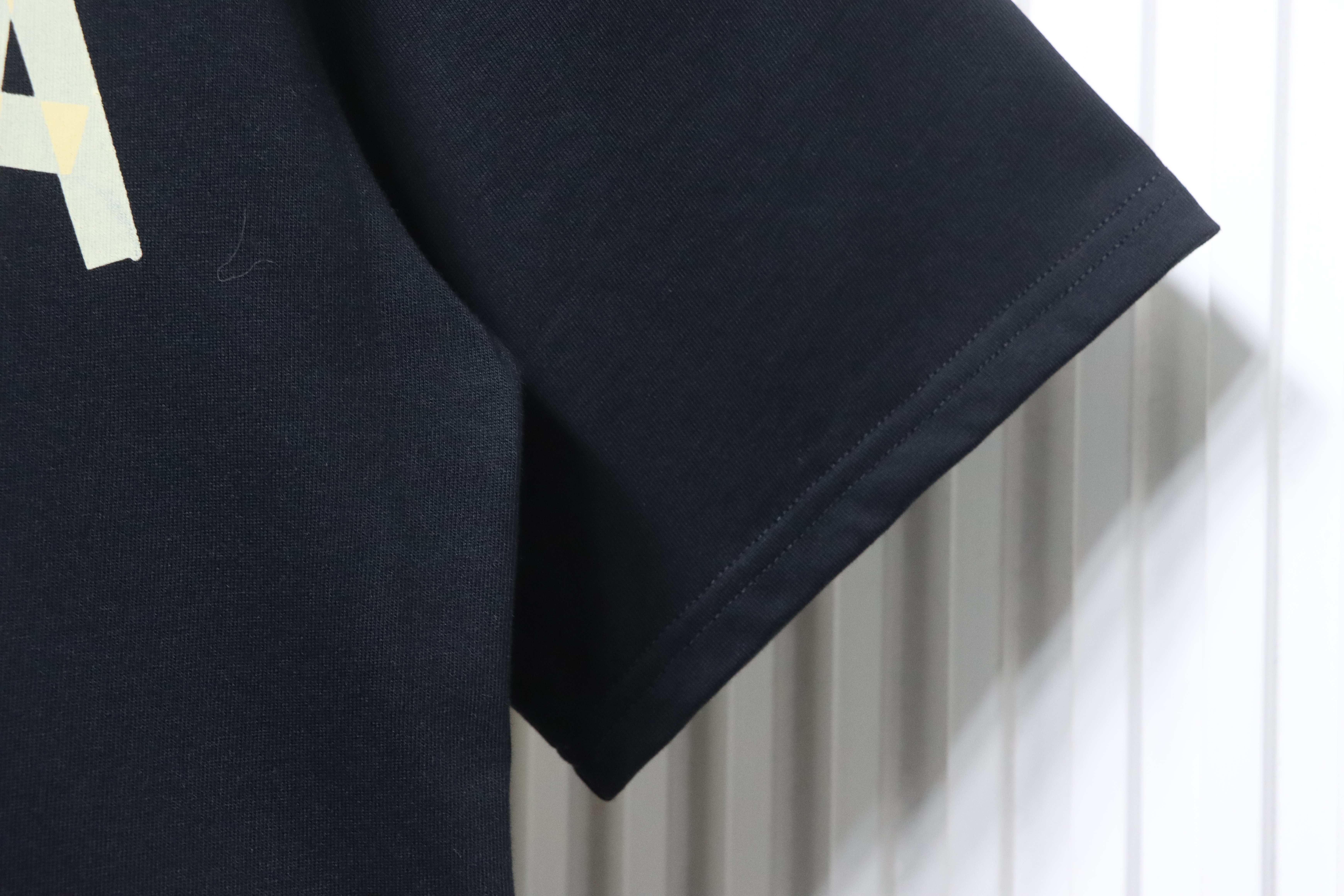 Balenciaga Black Masking Tape T-shirt h150