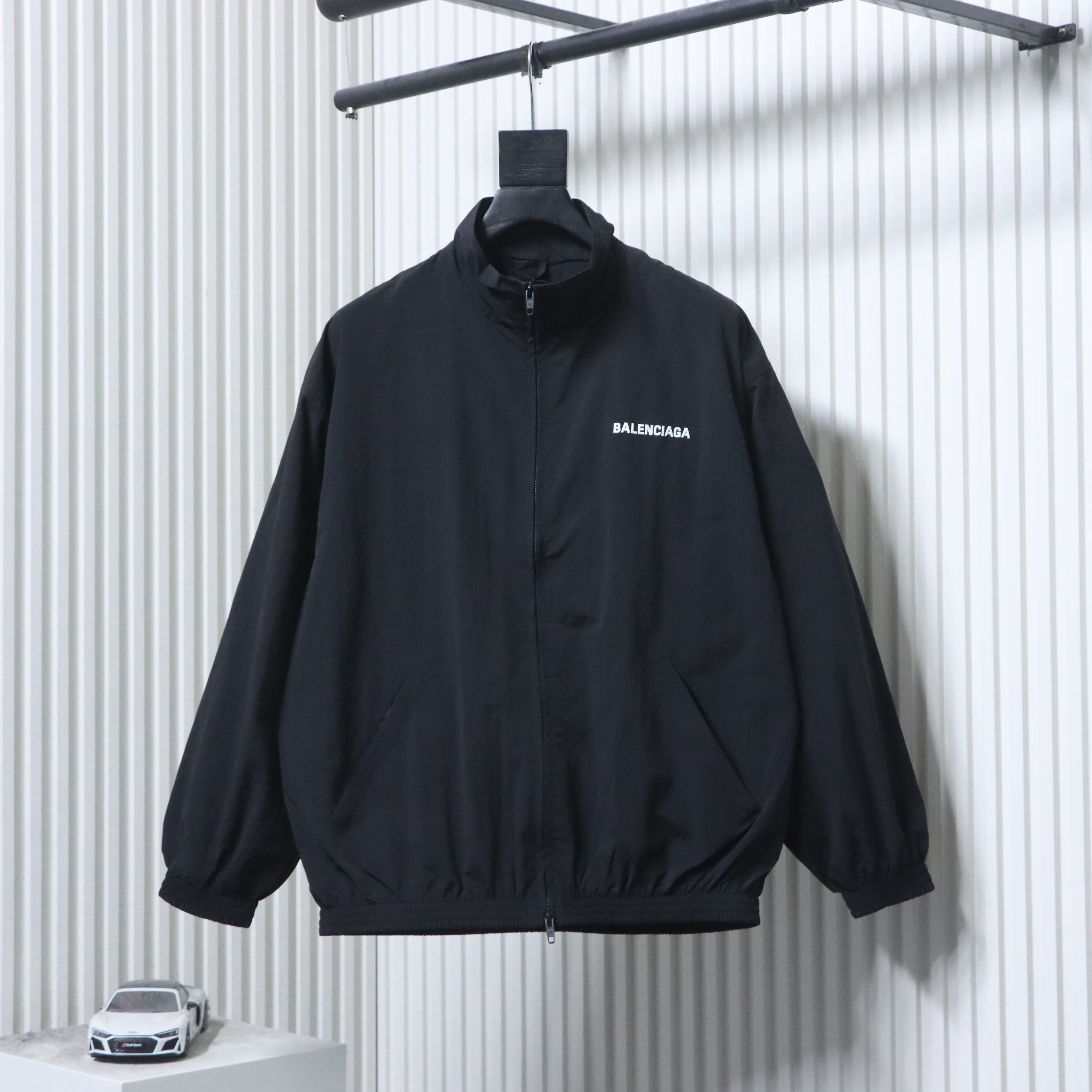 Balenciaga Black Mirrored Letter Embroidered Tracksuit Jacket h270