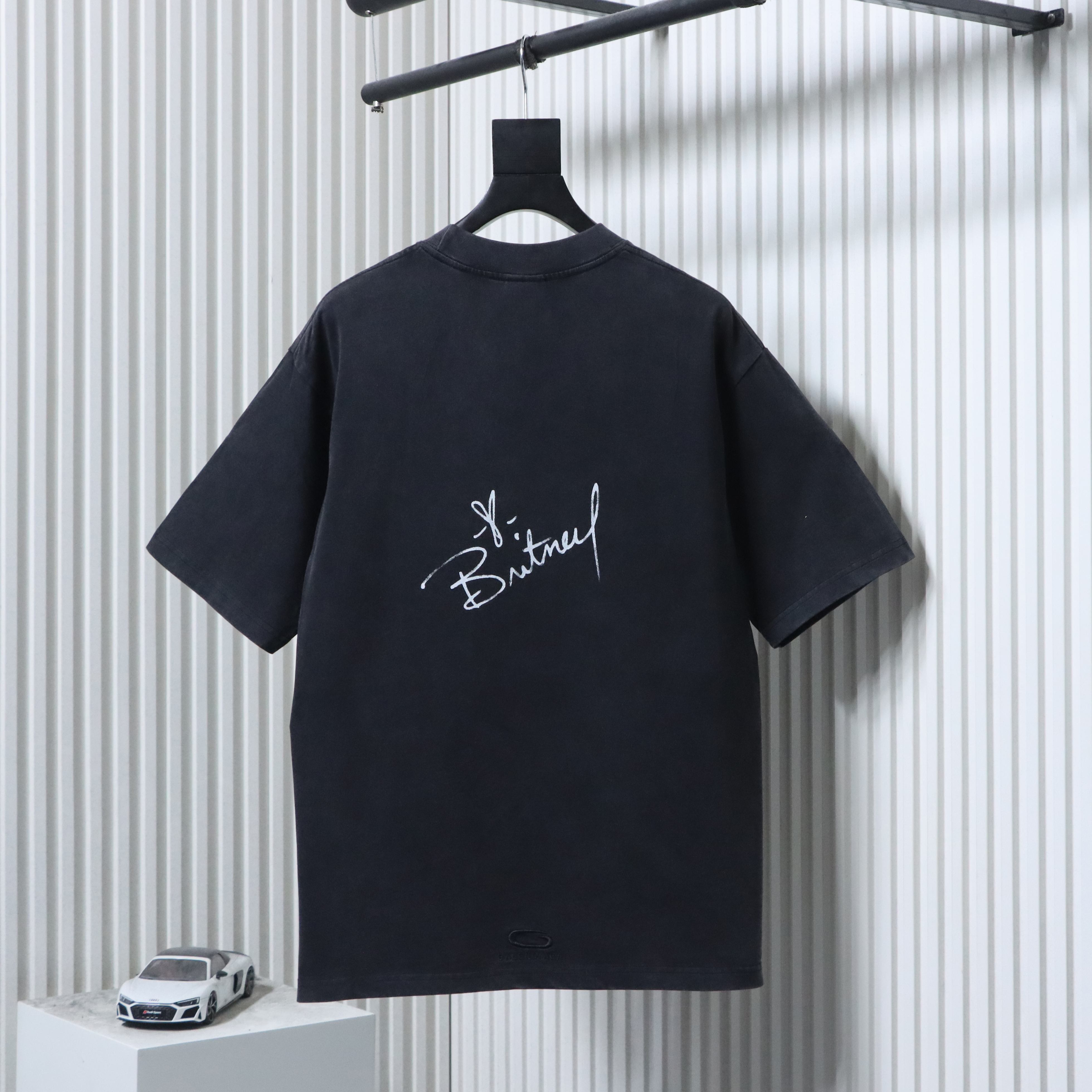 Balenciaga Black Music Series Sweet Britney Portrait Washed Crewneck T-shirt h150
