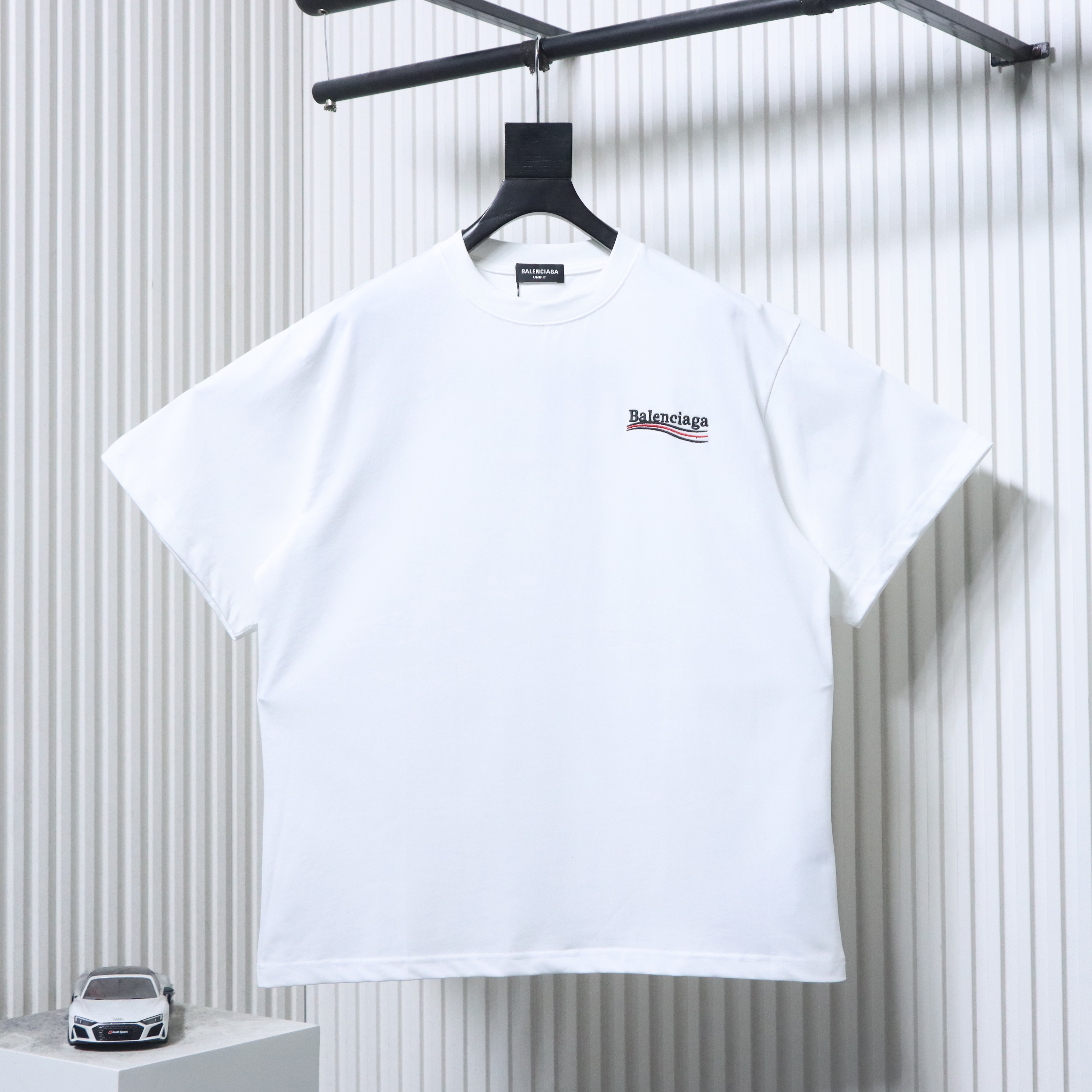 Balenciaga Coke Embroidered T-shirt White h140