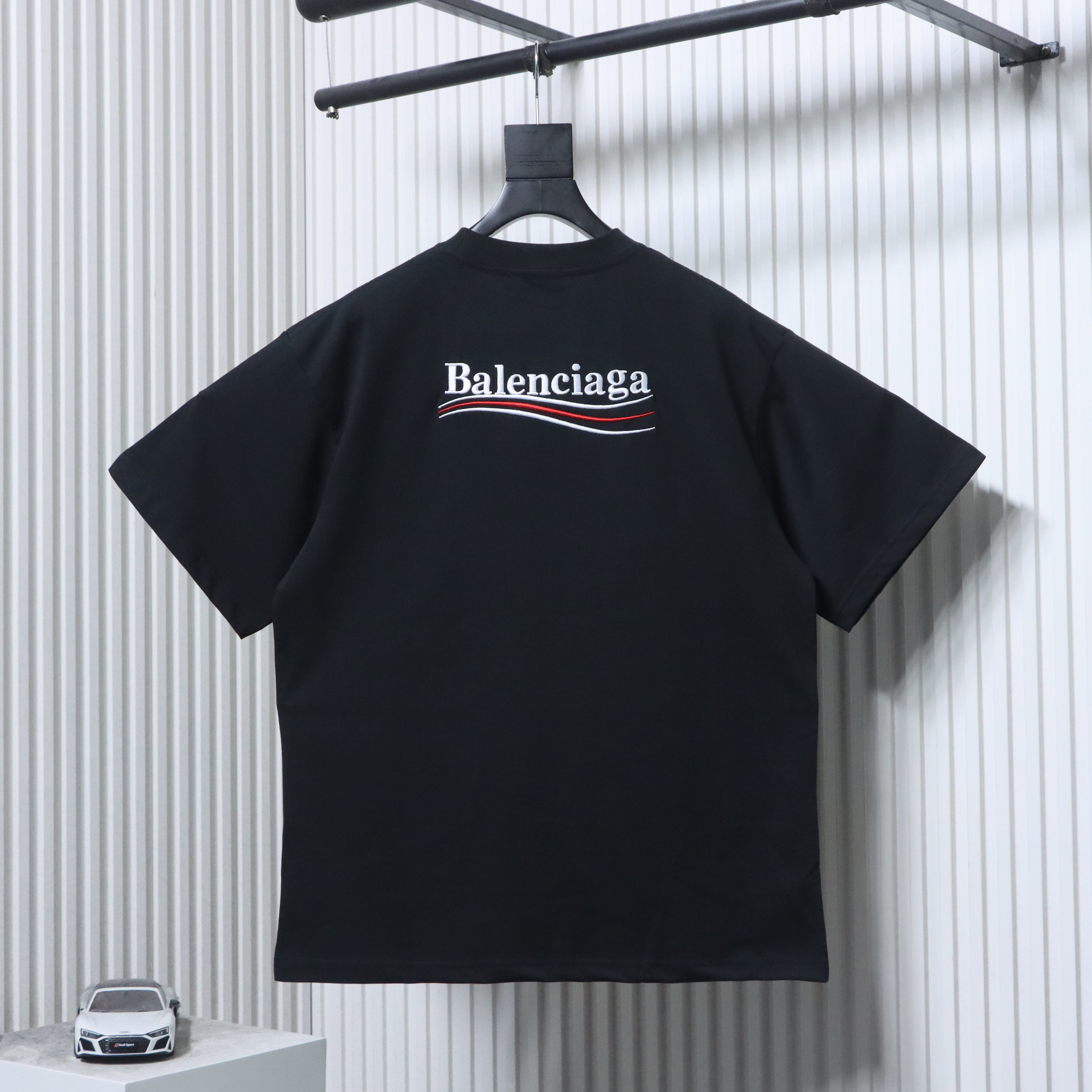 Balenciaga Coke Embroidered T-shirt Black h180