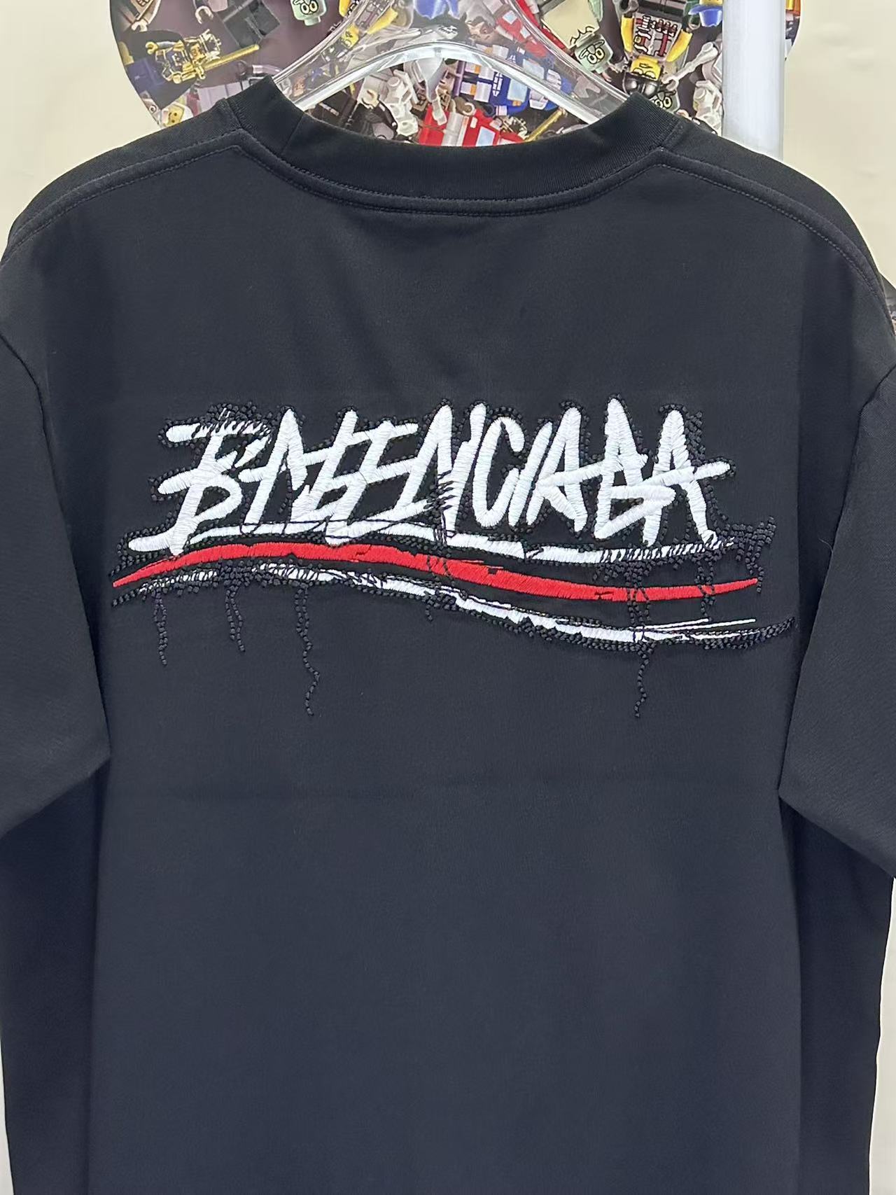 Balenciaga T-shirt L26715 Black h120