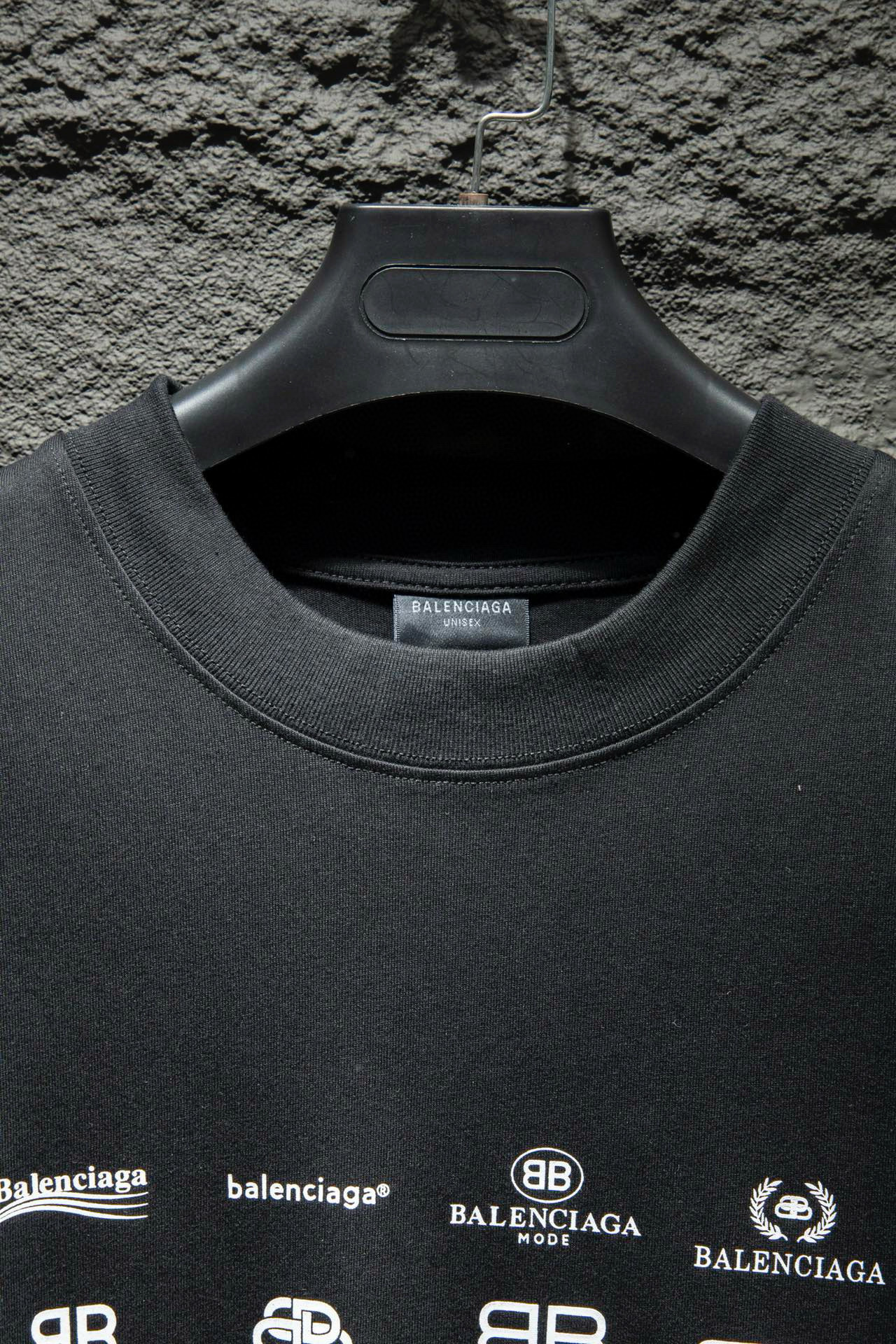 Balenciaga T-shirt 5036 h110