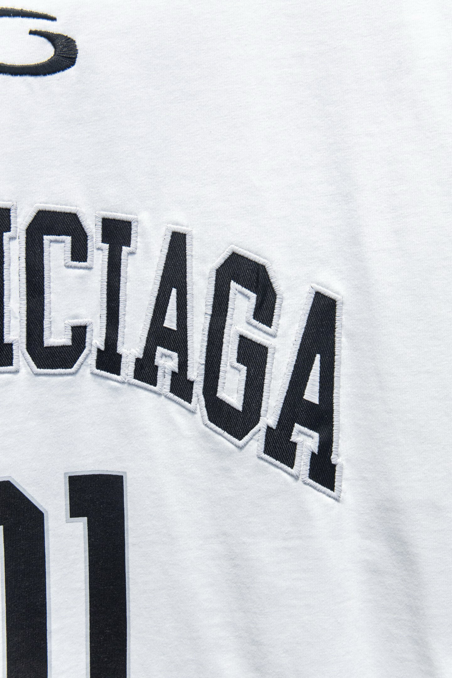 Balenciaga T-shirt 5156 h130