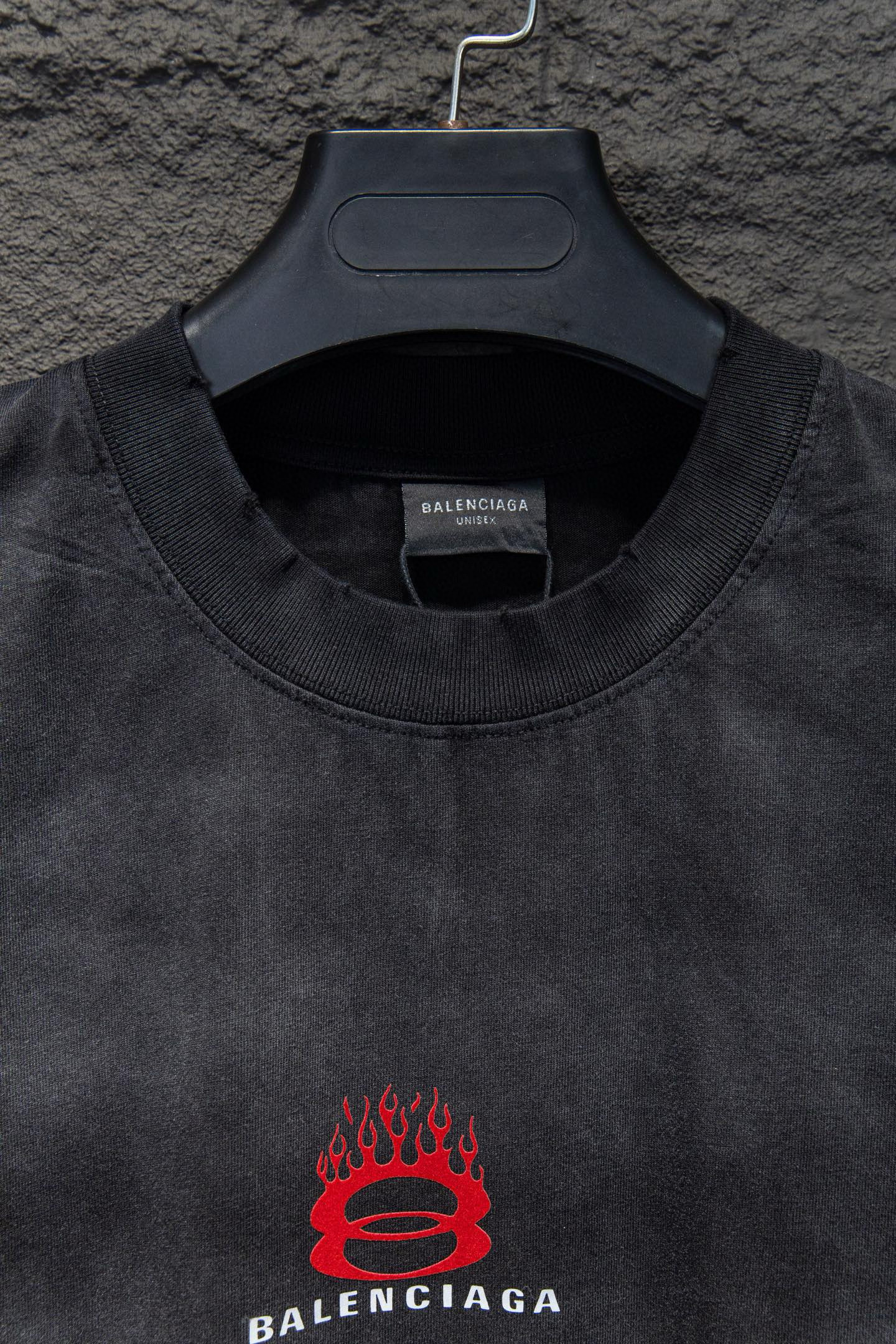 Balenciaga T-shirt 5183 h120