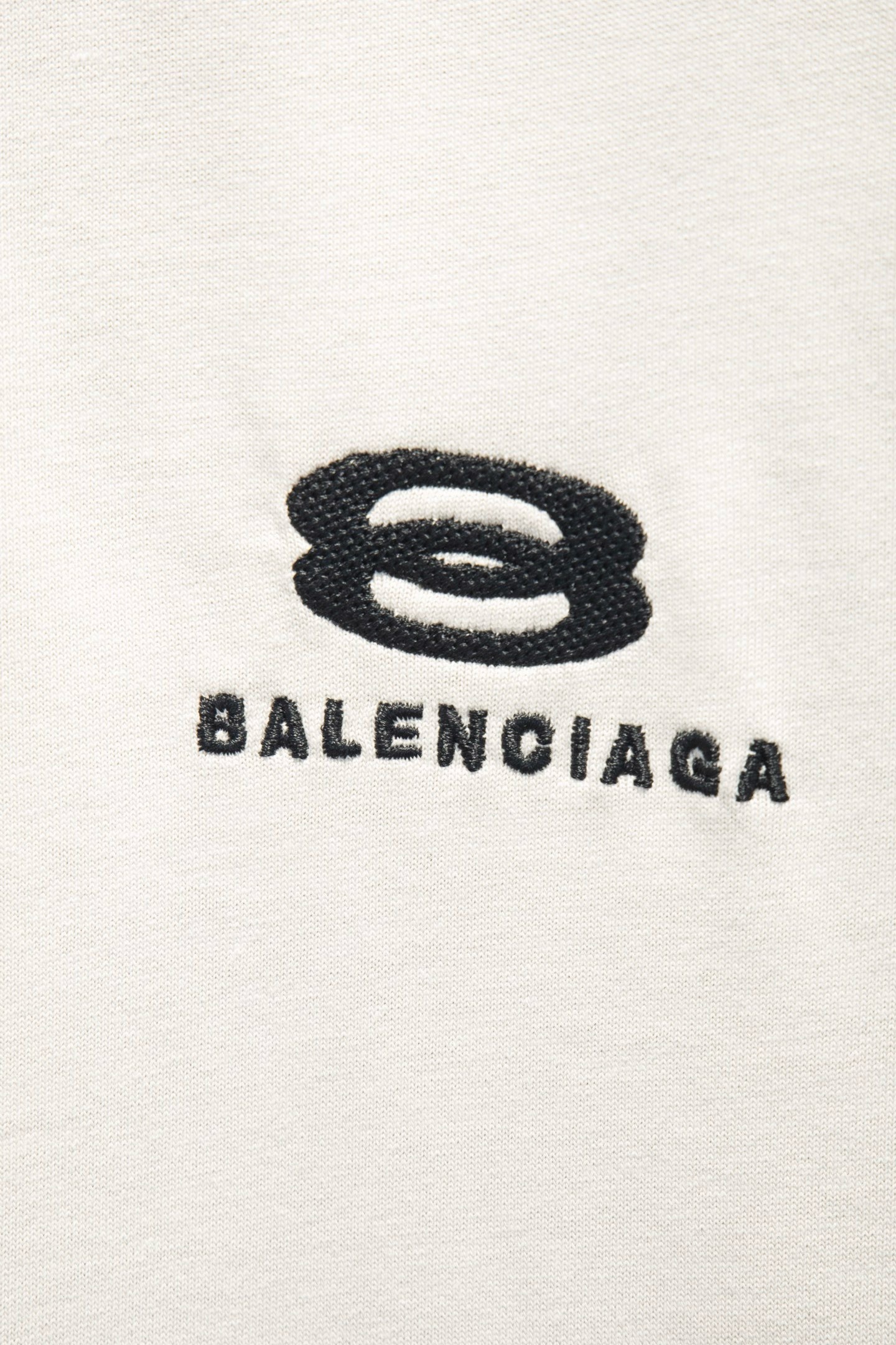 Balenciaga T-shirt 5212 h130
