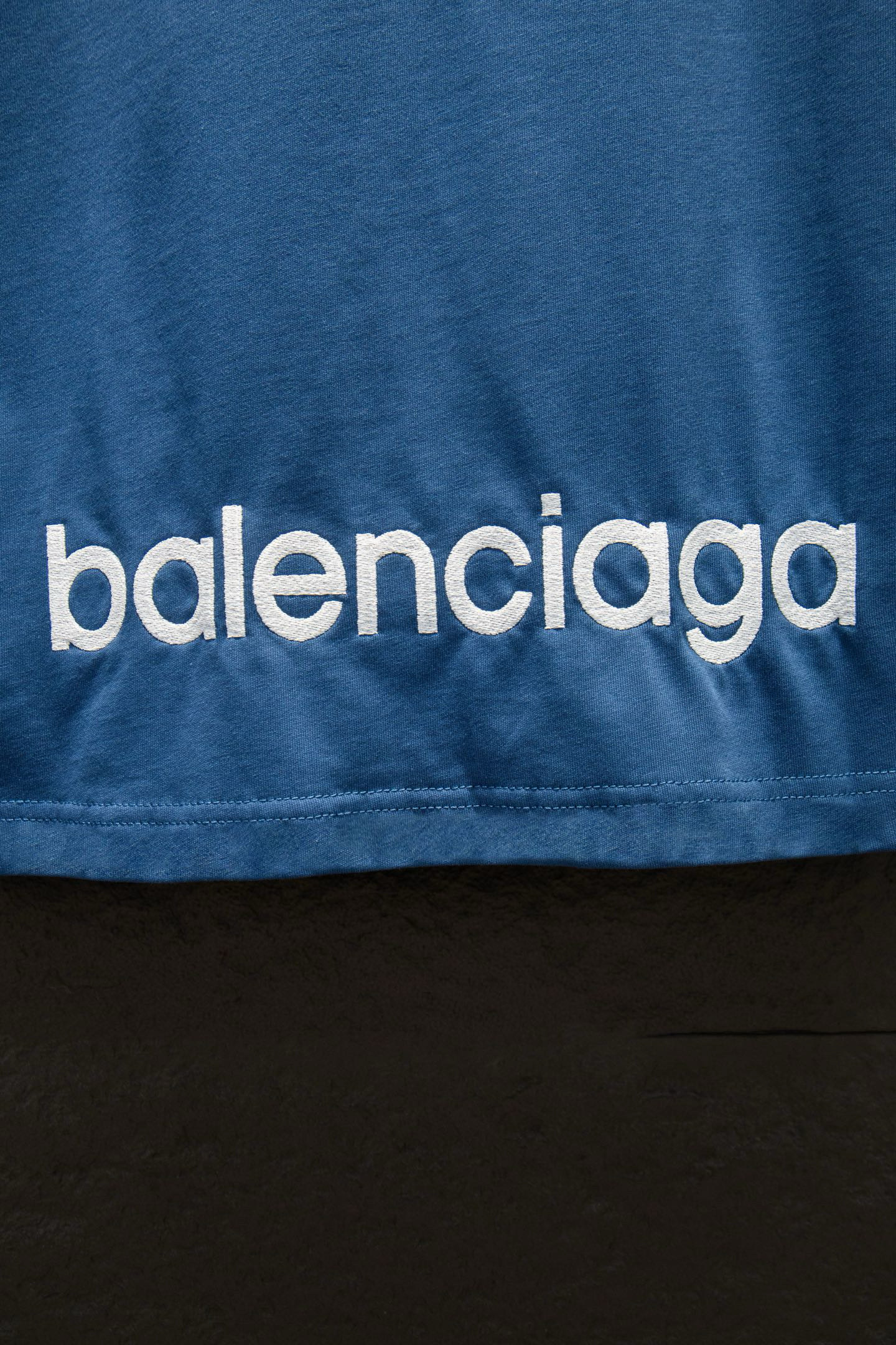 Balenciaga T-shirt 5259 h120