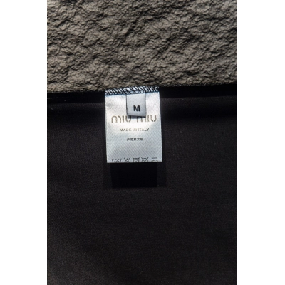 Balenciaga T-shirt 9001 h120 02
