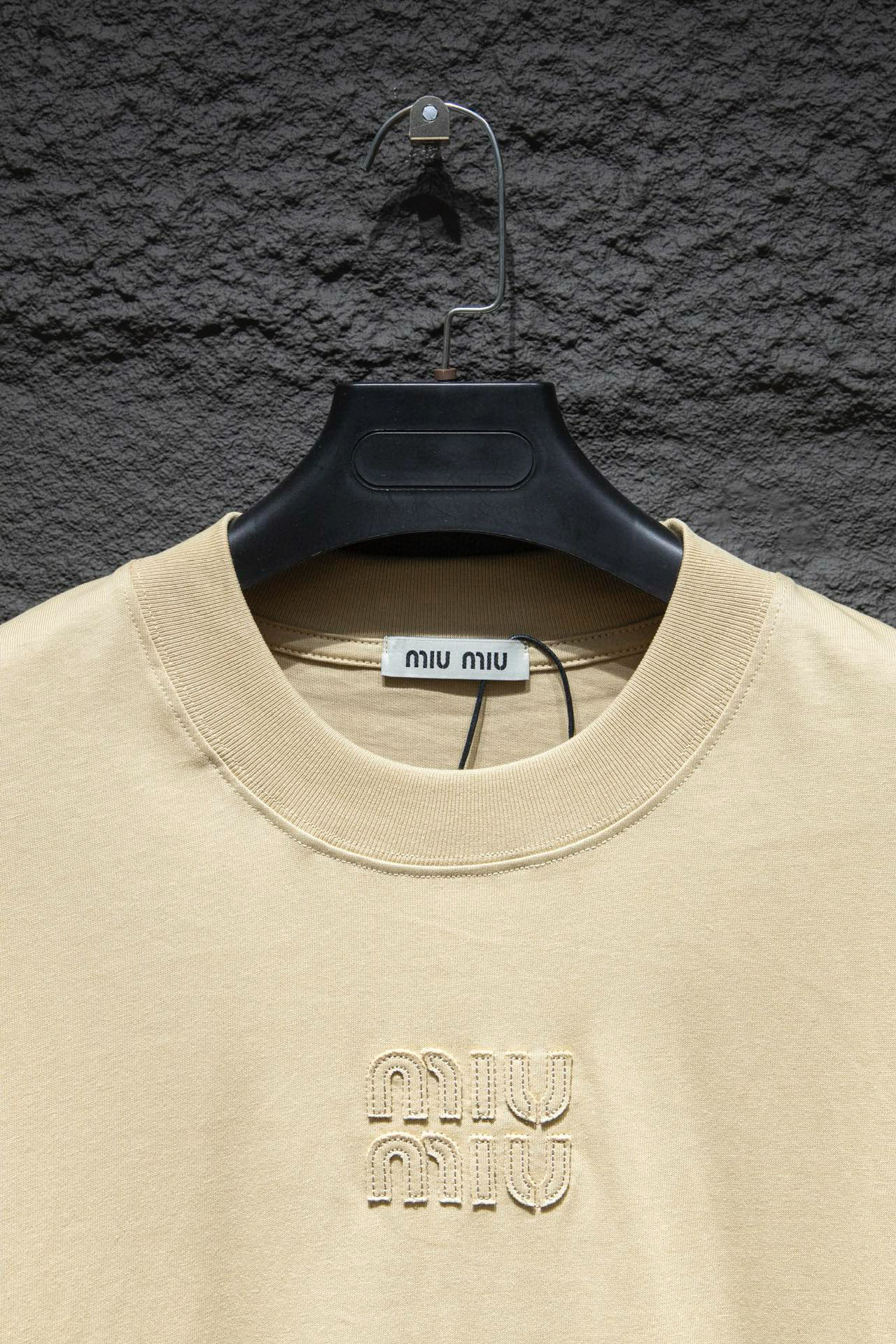 Balenciaga T-shirt 9001 h120