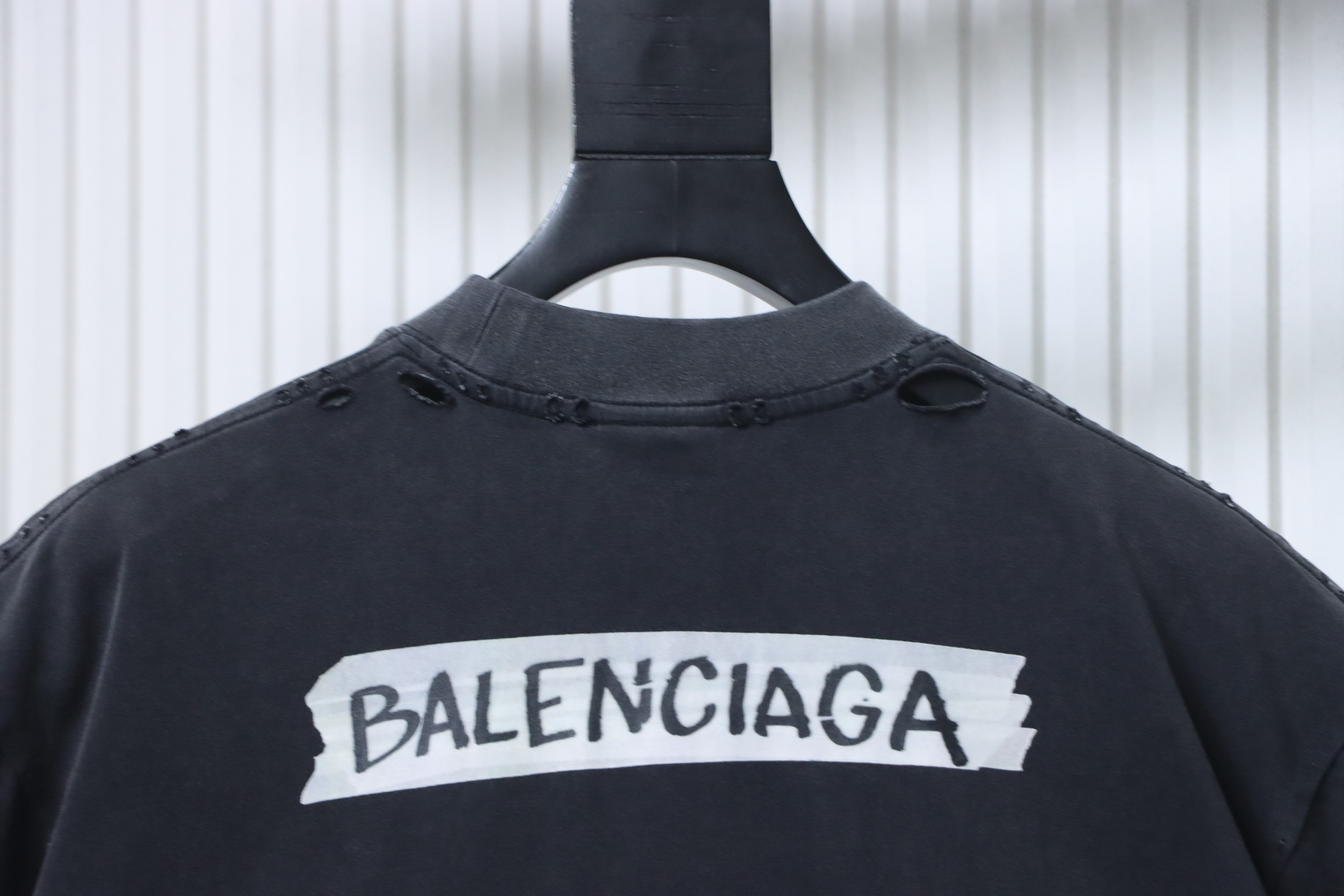 Balenciaga Vintage Tape Letter Style T-shirt h180