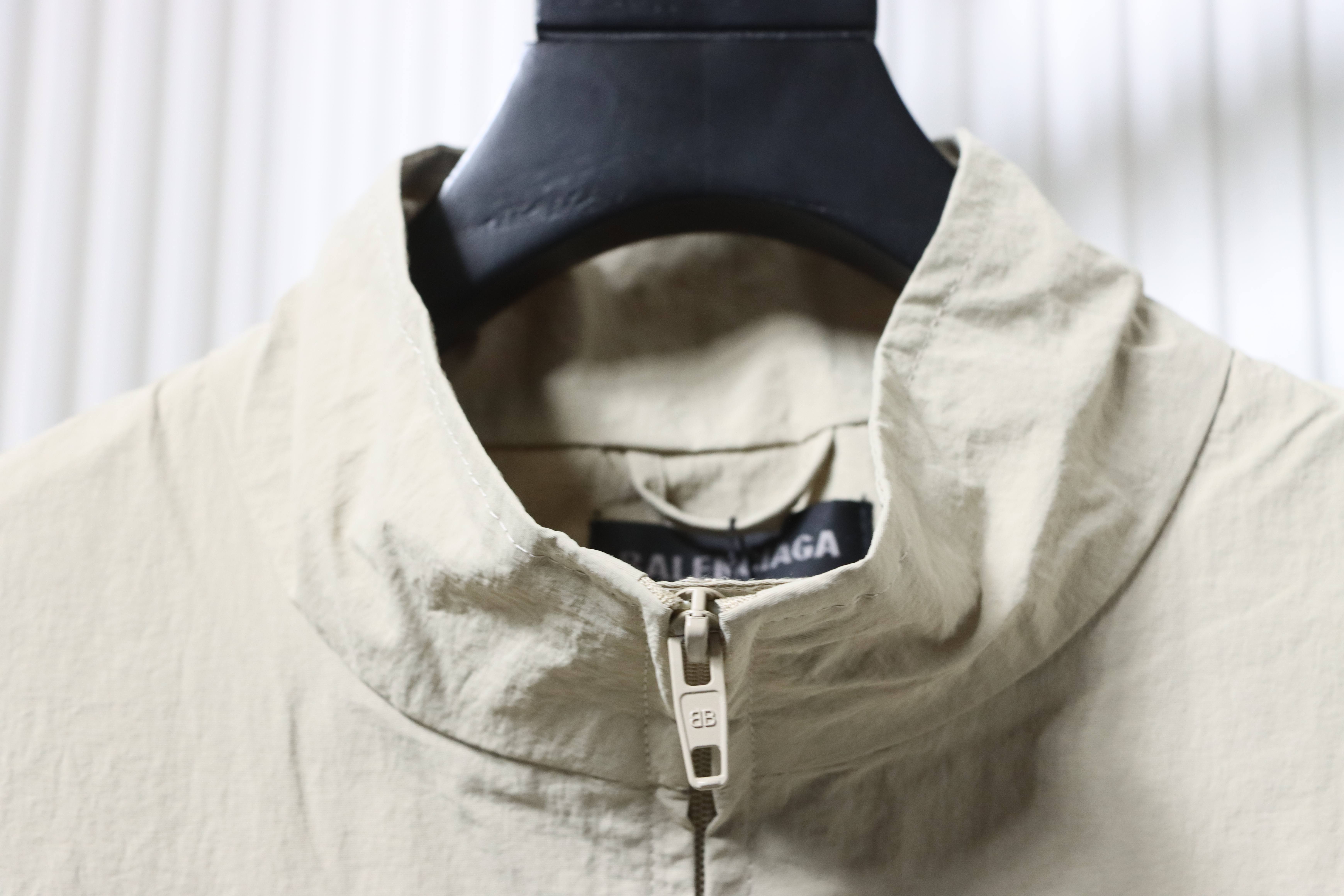 Balenciaga White 26SS Front and Back Half-Ring Letter Embroidered Tracksuit Jacket h270