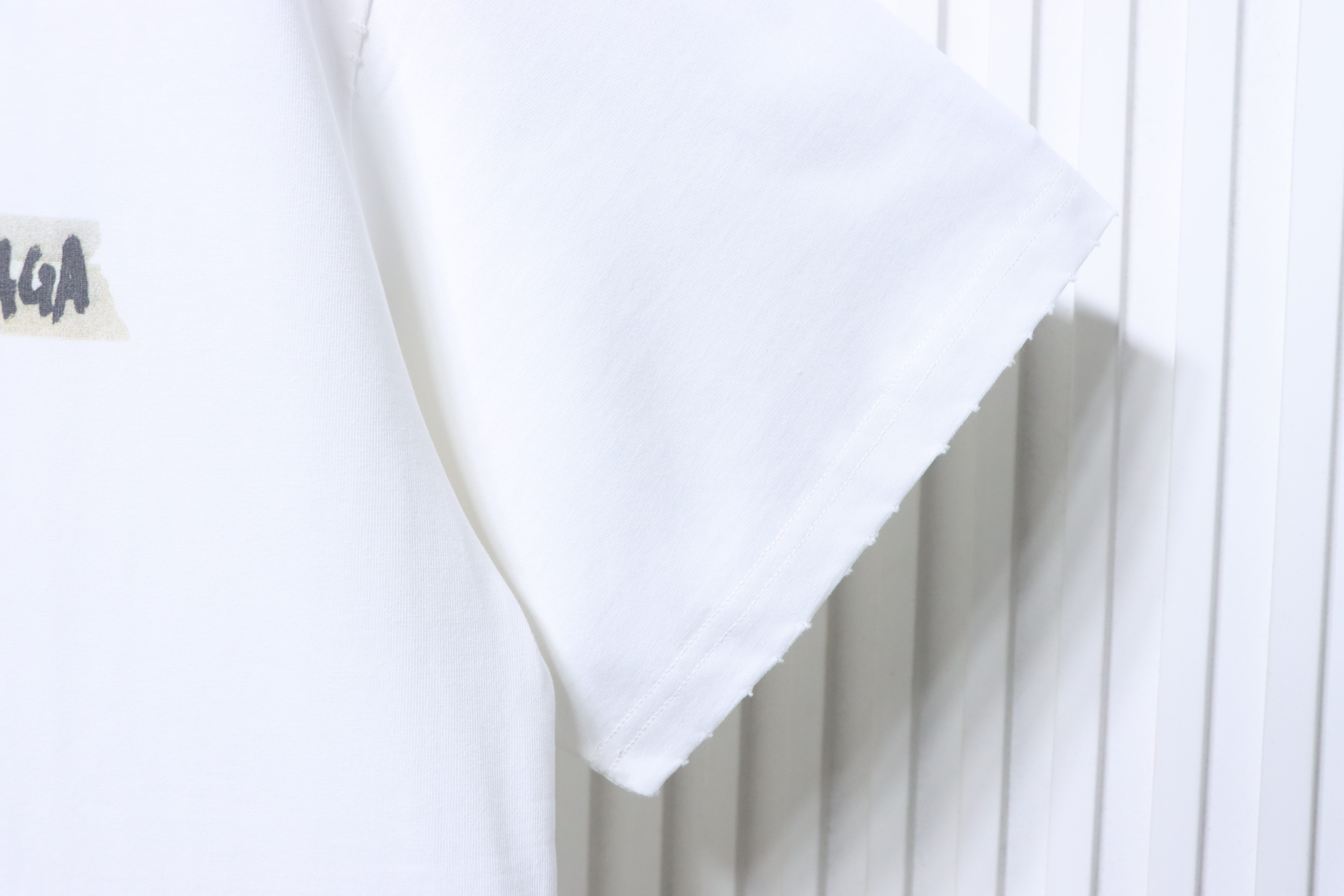 Balenciaga White 26SS New Tape Label T-shirt h160