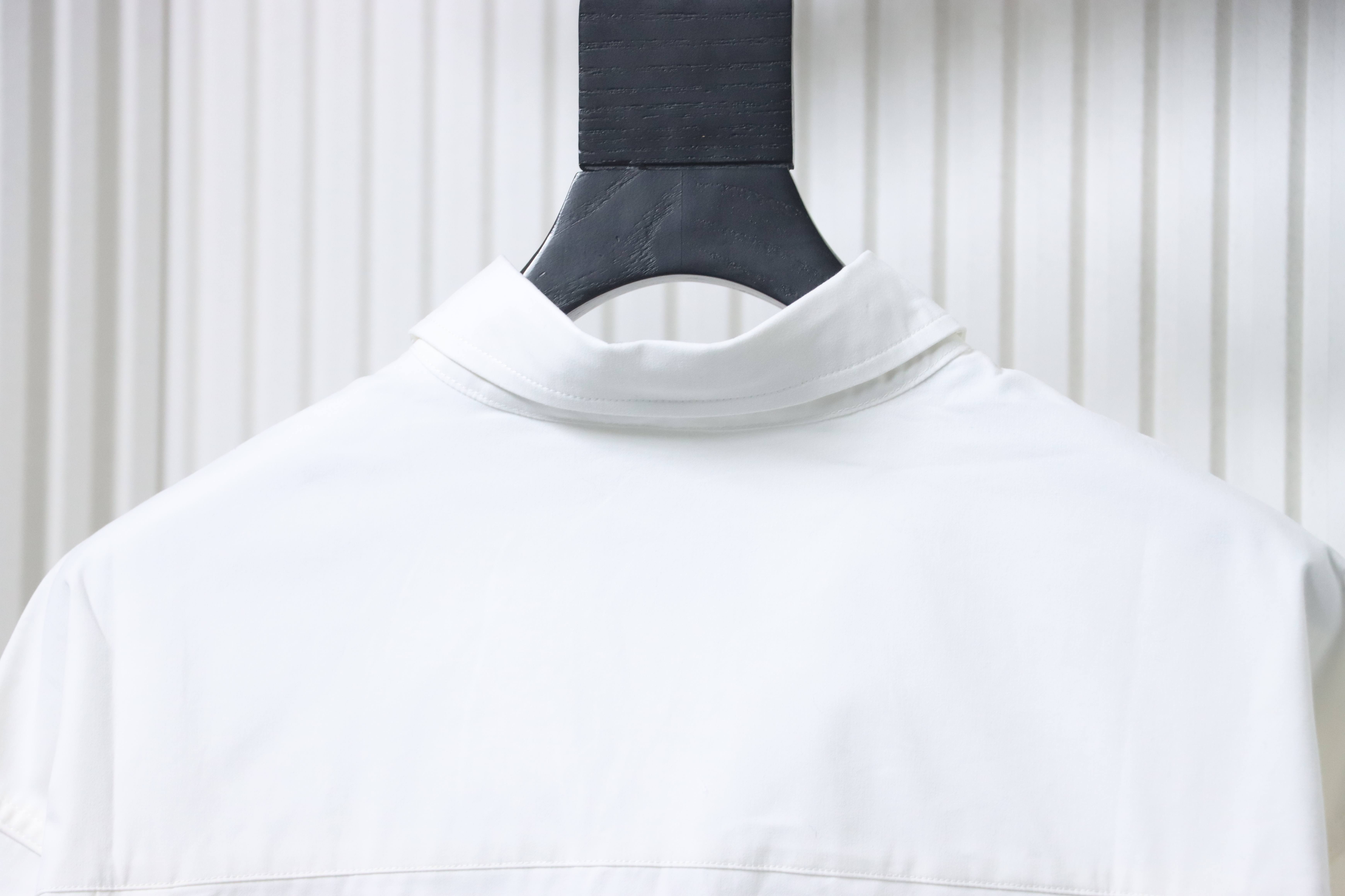 Balenciaga White Classic Back 3D Letter Logo Long-Sleeve Shirt h230