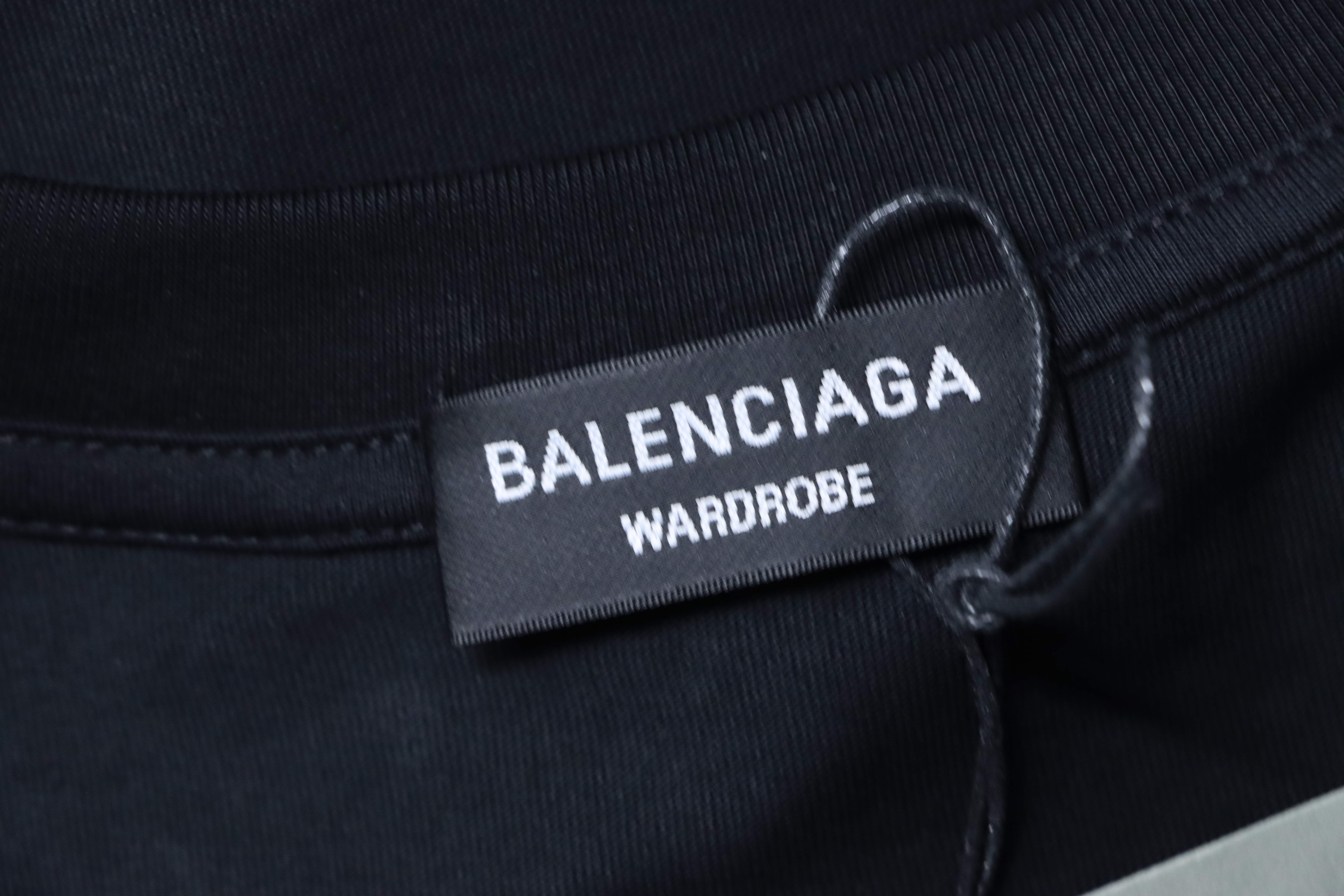 Balenciaga Black Double-B Letter Printed Crewneck T-shirt h140
