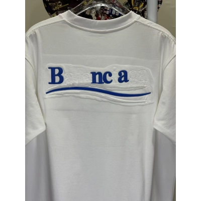 Balenciaga T-shirt  L26740 h140 02