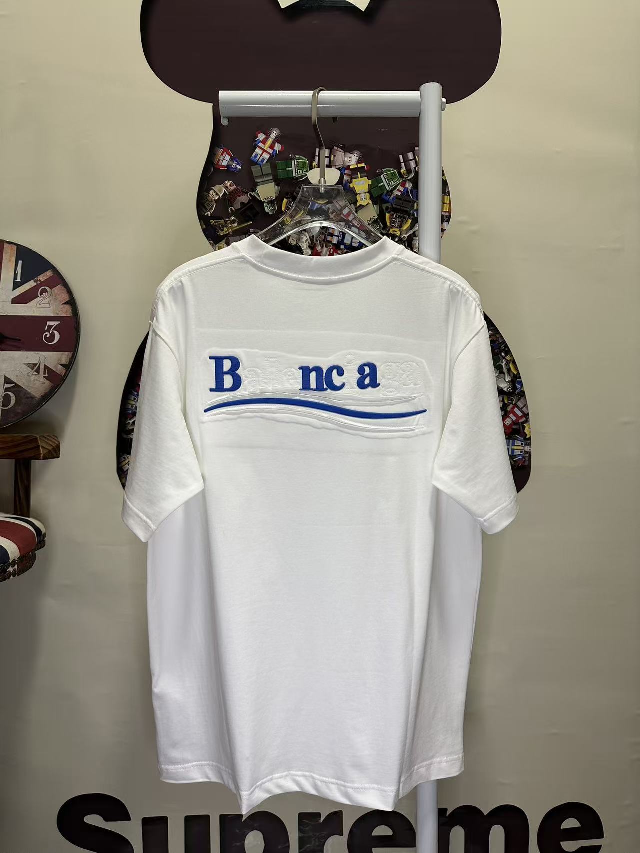 Balenciaga T-shirt  L26740 h140