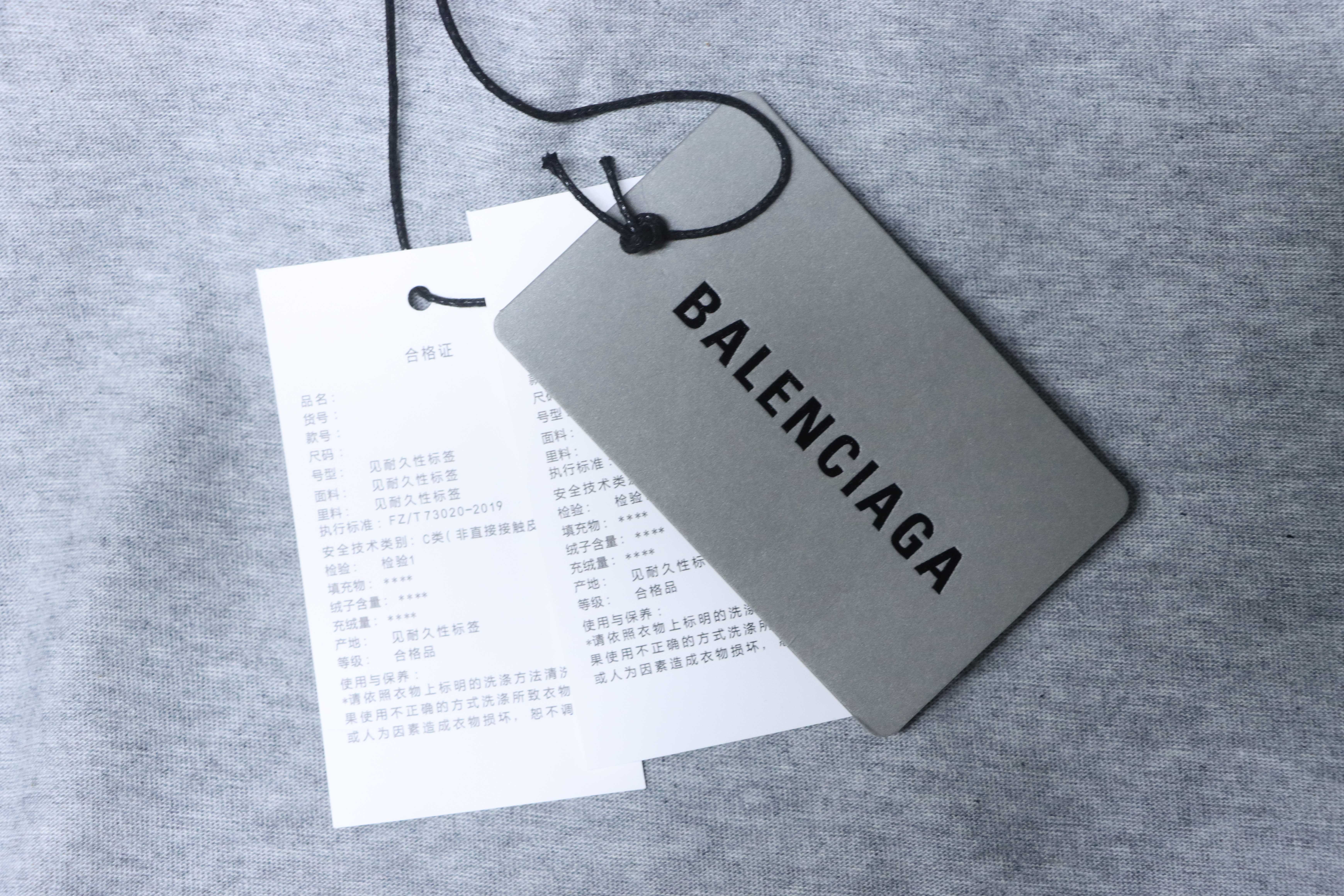 Balenciaga White Year of the Horse Limited Cursive Embroidered T-shirt h170