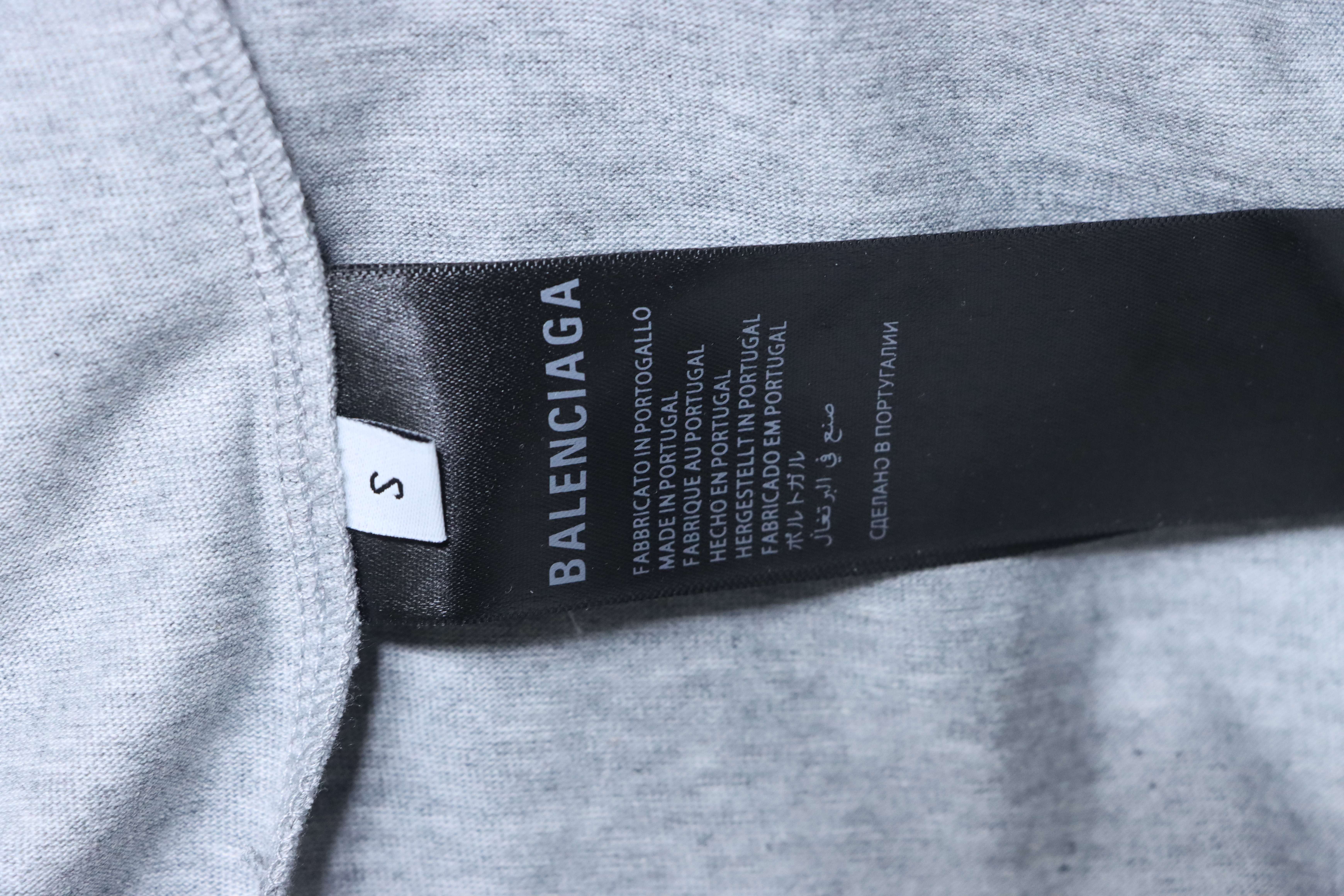 Balenciaga White Year of the Horse Limited Cursive Embroidered T-shirt h170