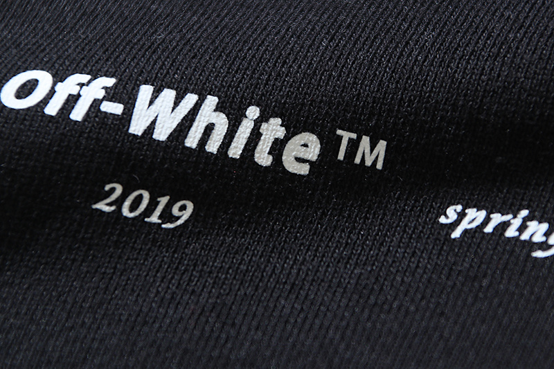 Off-White 3D Arrow Heavyweight Shorts 1212