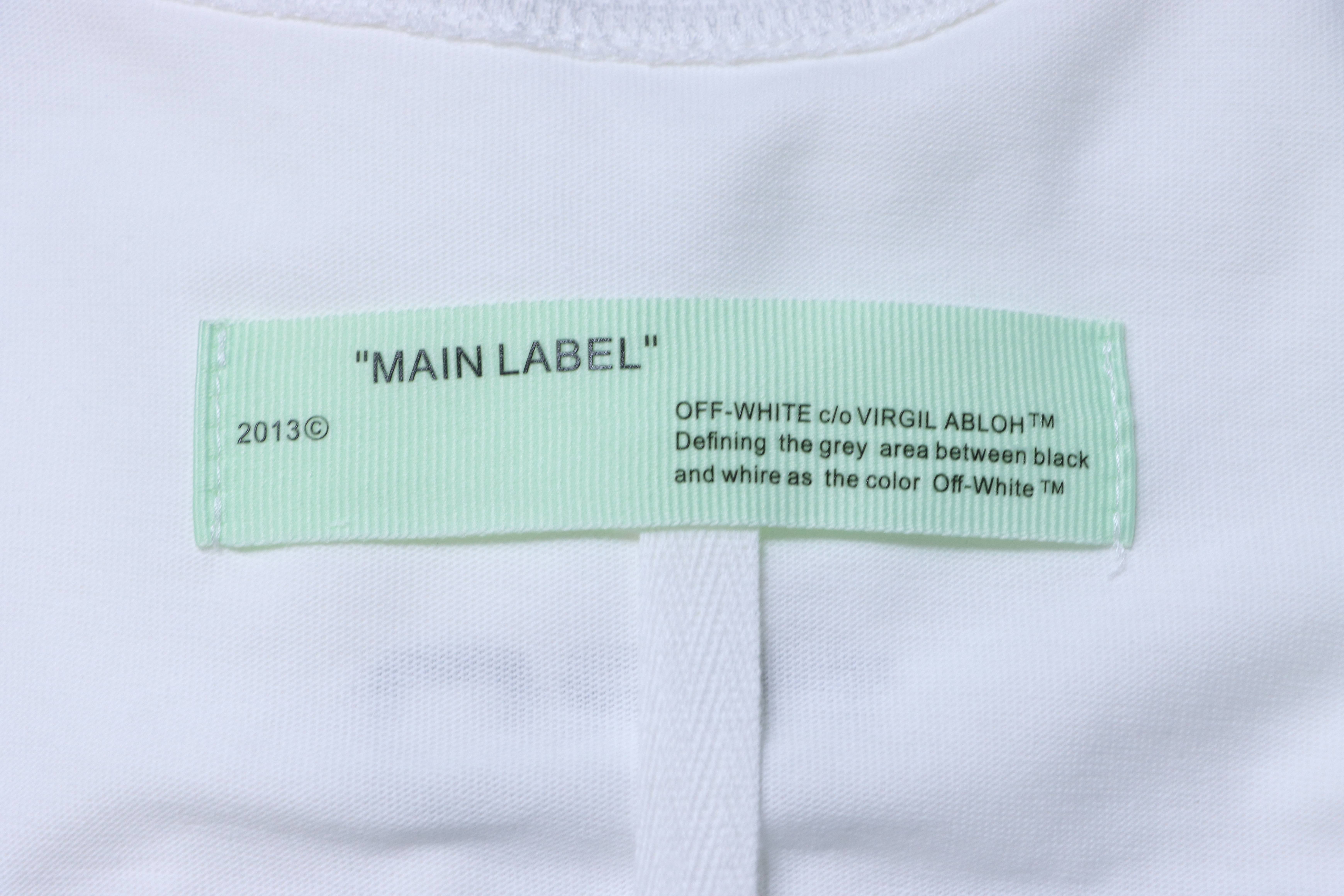 Off-White Airport Tape Arrow Graphic T-Shirt Black H150