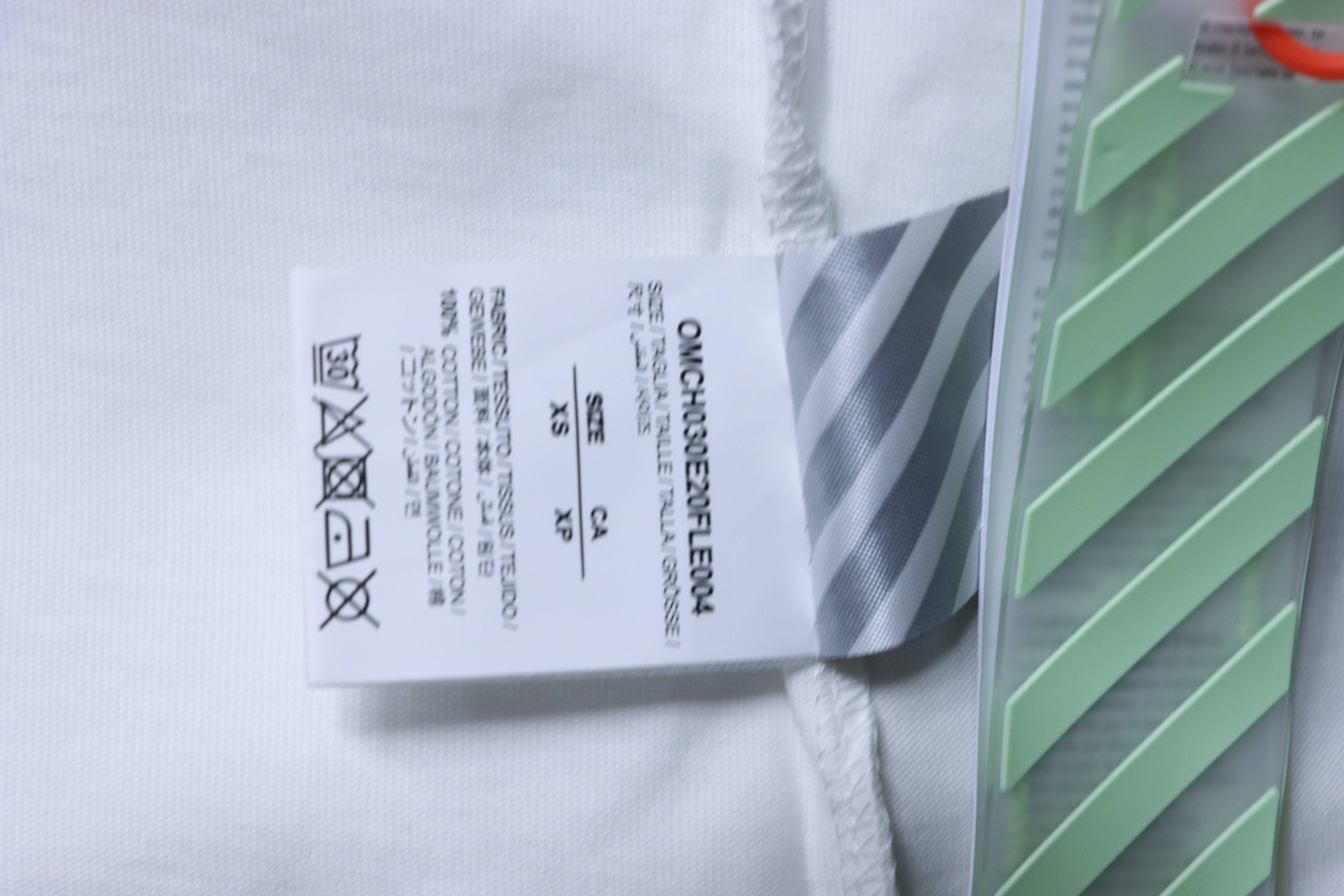 Off-White Airport Tape Arrow Graphic T-Shirt Black H150