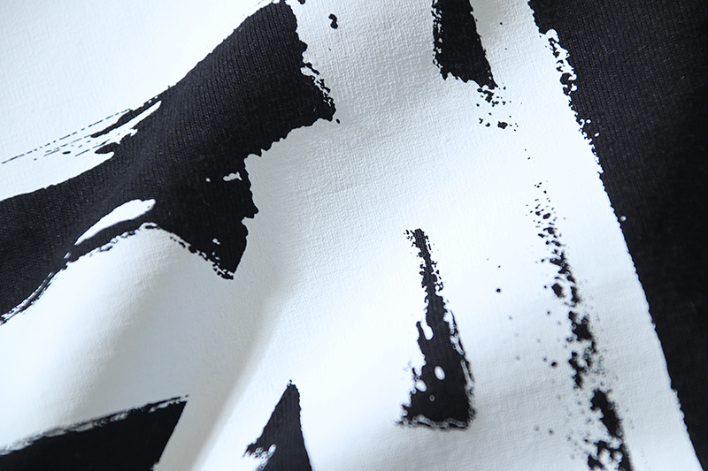 Off-White Arrow Graffiti Heavyweight T-Shirt H100 1323