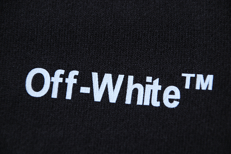 Off-White Arrow Heavyweight Shorts 1010
