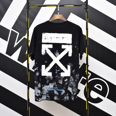 Off-White Black Graphic T-Shirt 629 01