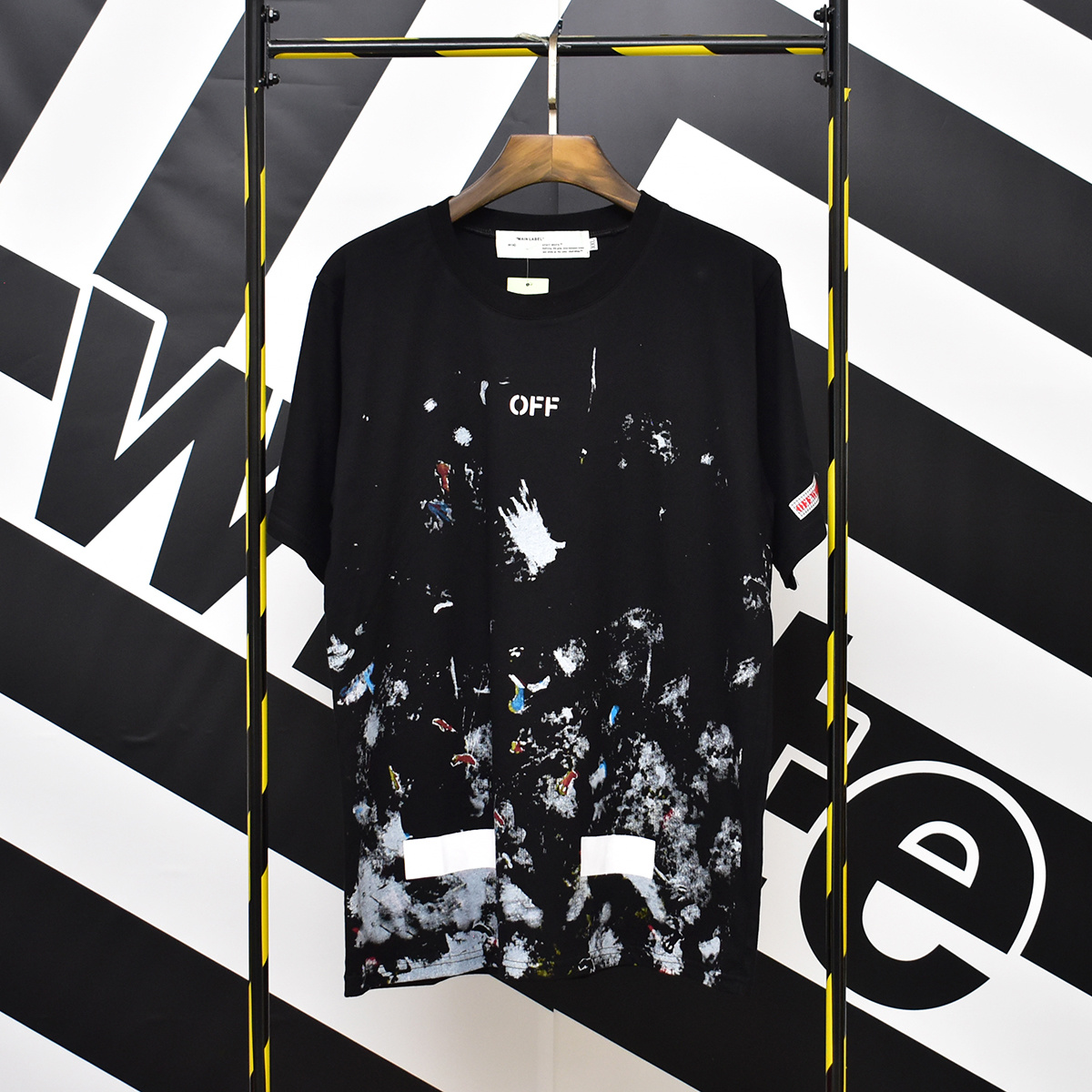 Off-White Black Graphic T-Shirt 629