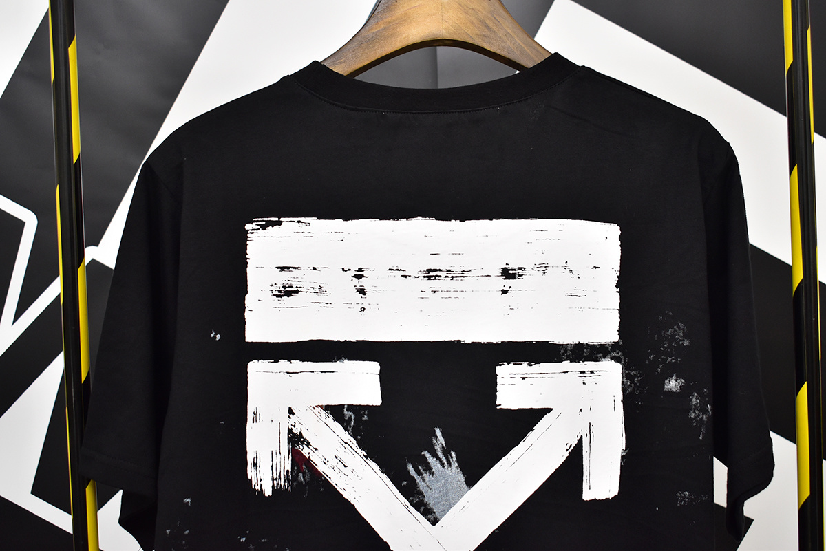 Off-White Black Graphic T-Shirt 629
