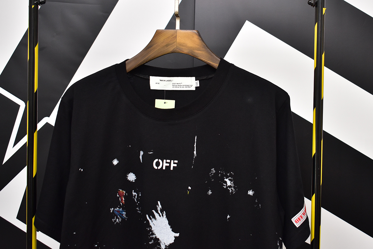 Off-White Black Graphic T-Shirt 629