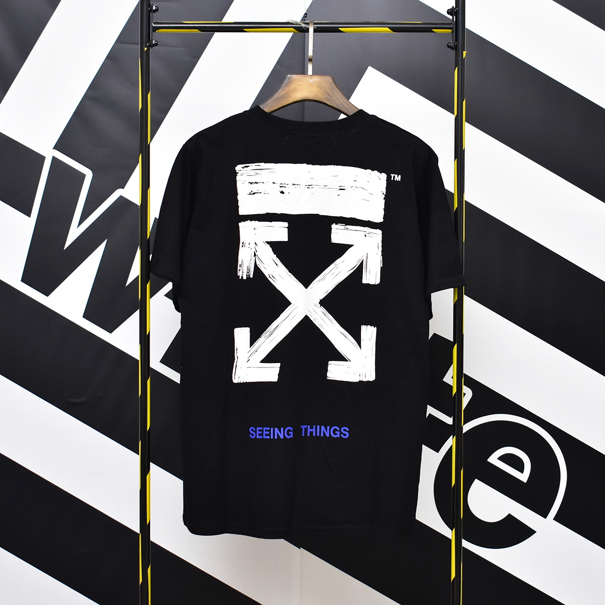 Off-White Black White Graphic T-Shirt 621