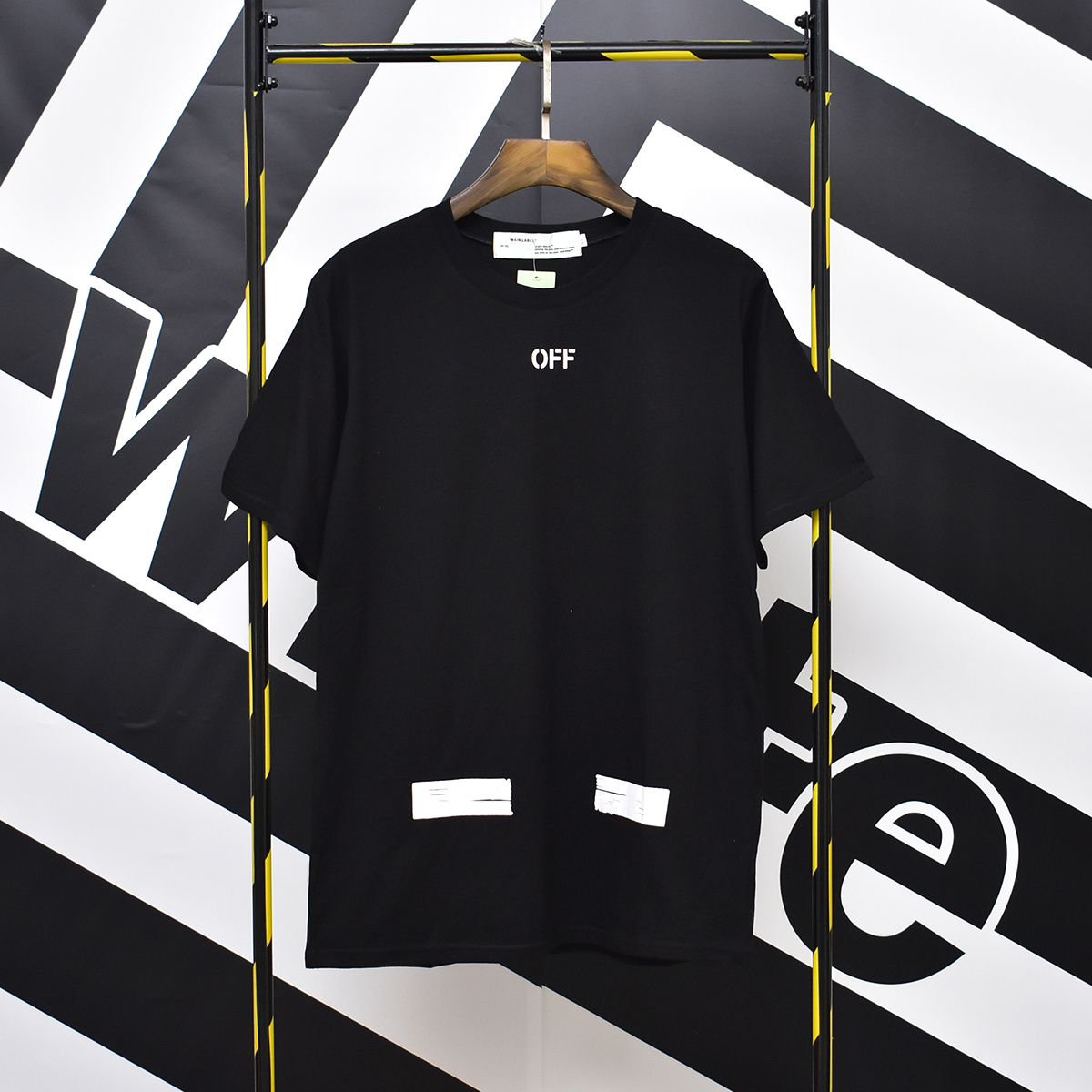 Off-White Black White Graphic T-Shirt 621