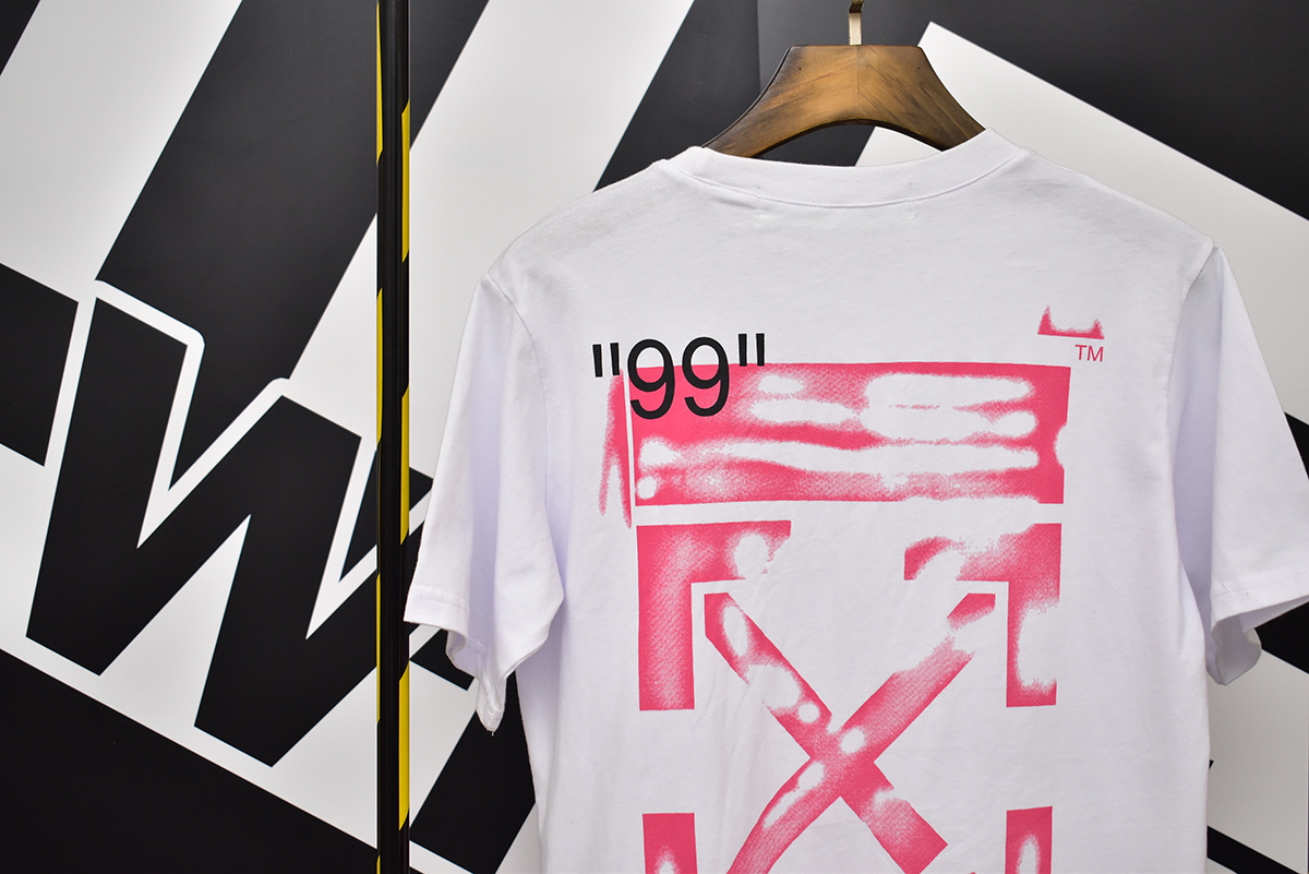 Off-White Black White Graphic T-Shirt 631