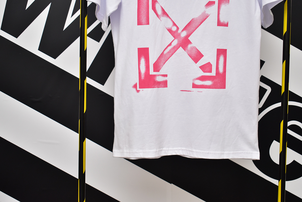 Off-White Black White Graphic T-Shirt 631