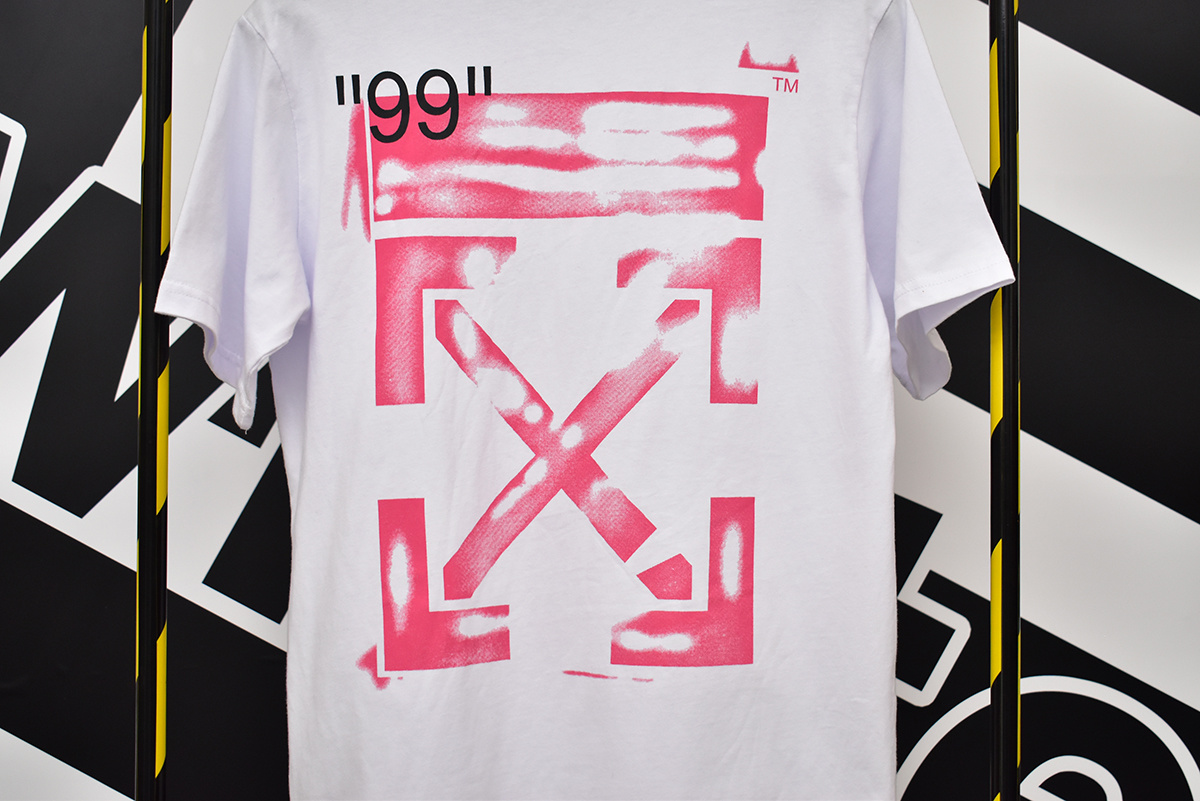 Off-White Black White Graphic T-Shirt 631
