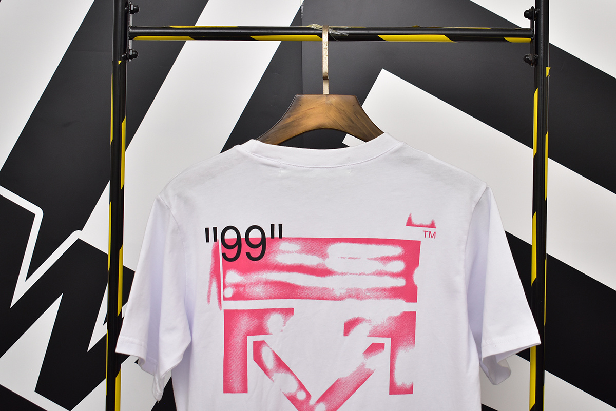 Off-White Black White Graphic T-Shirt 631
