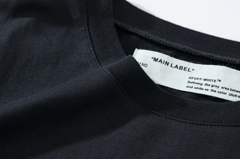 Off-White Black White Graphic T-Shirt 651