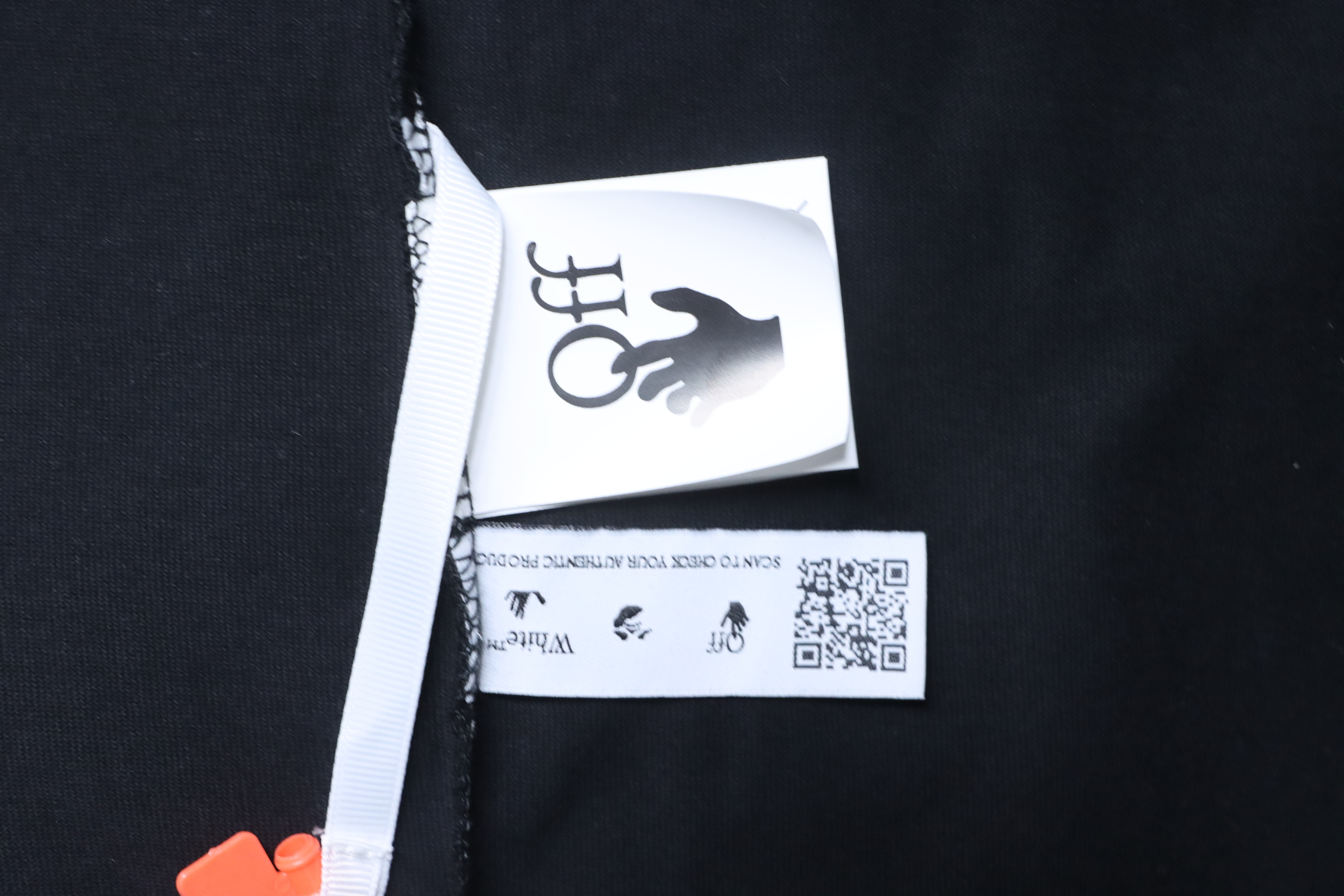 Off-White Blurry Oil Painting Arrow Cotton T-Shirt Black H150