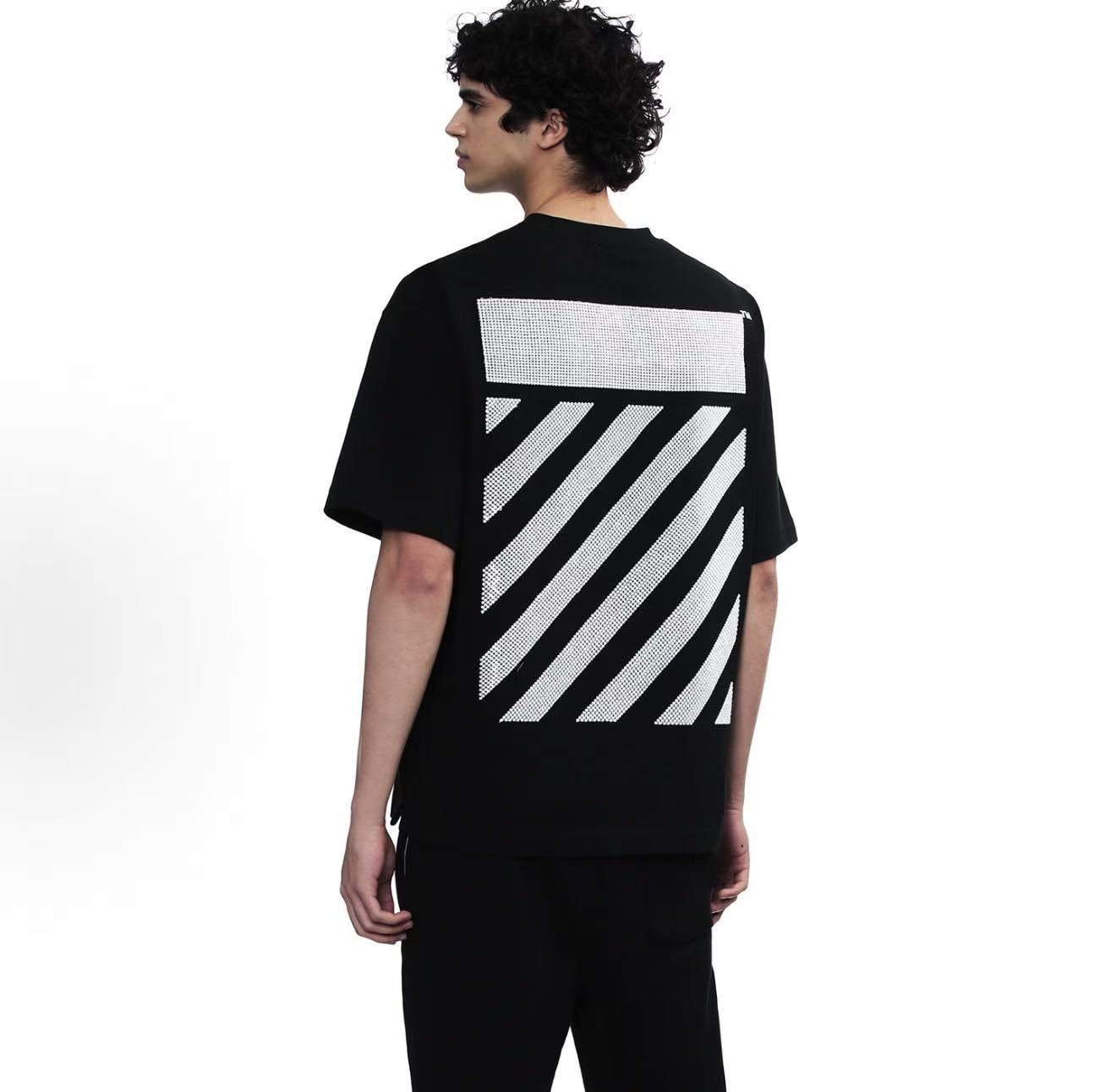 Off-White Cutout Beaded Embroidery Twill T-Shirt H170