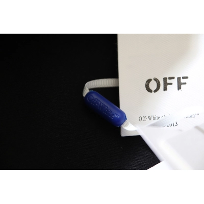 Off-White Demon Hand Eye Heavyweight T-Shirt H110 1186 02