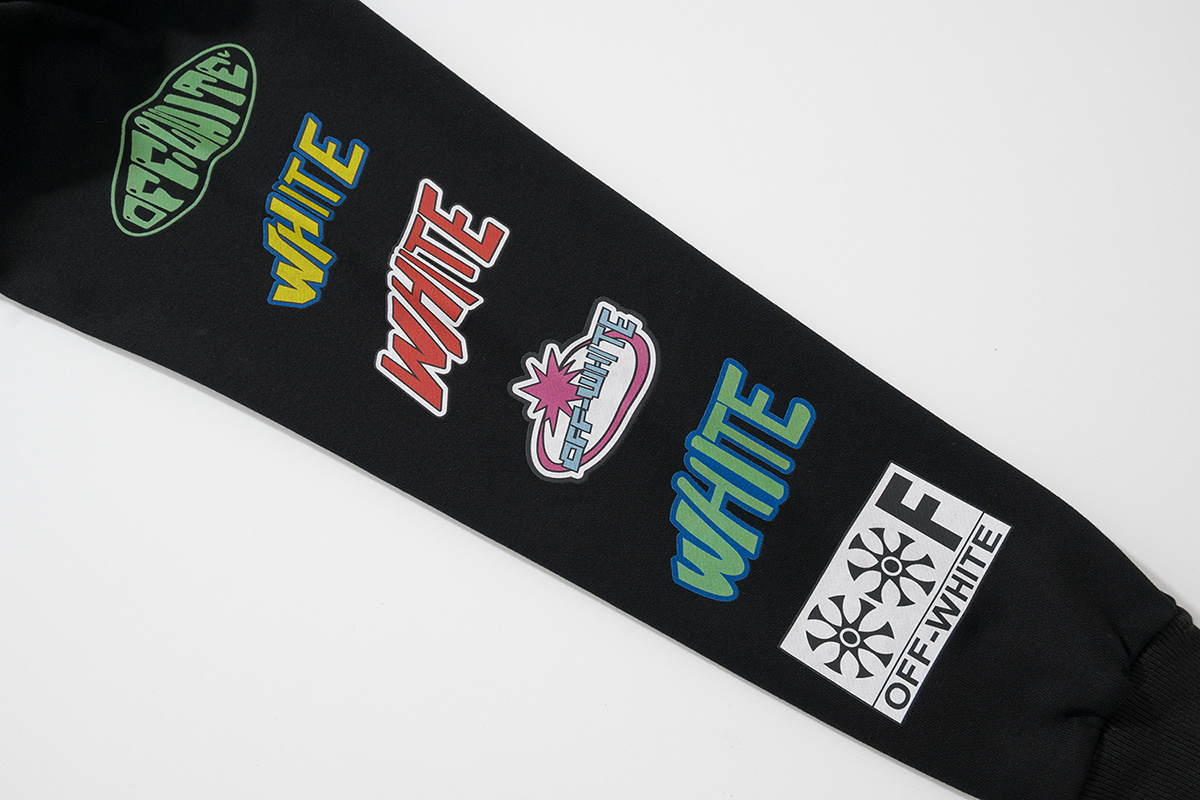 Off-White Digital Print Graphic  Sweatshirt 875