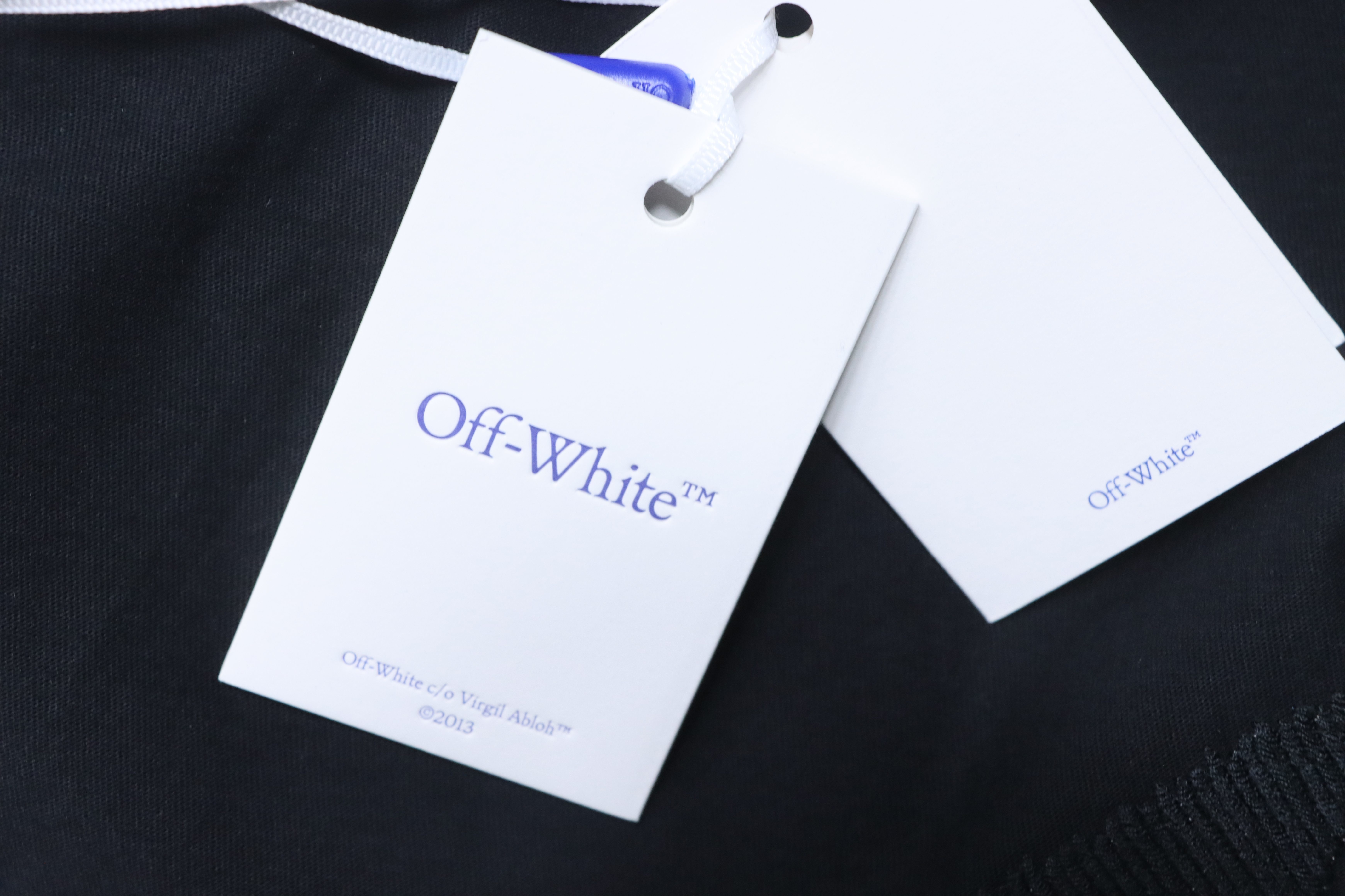 Off-White Embroidered Washed Black Arrow T-Shirt H140