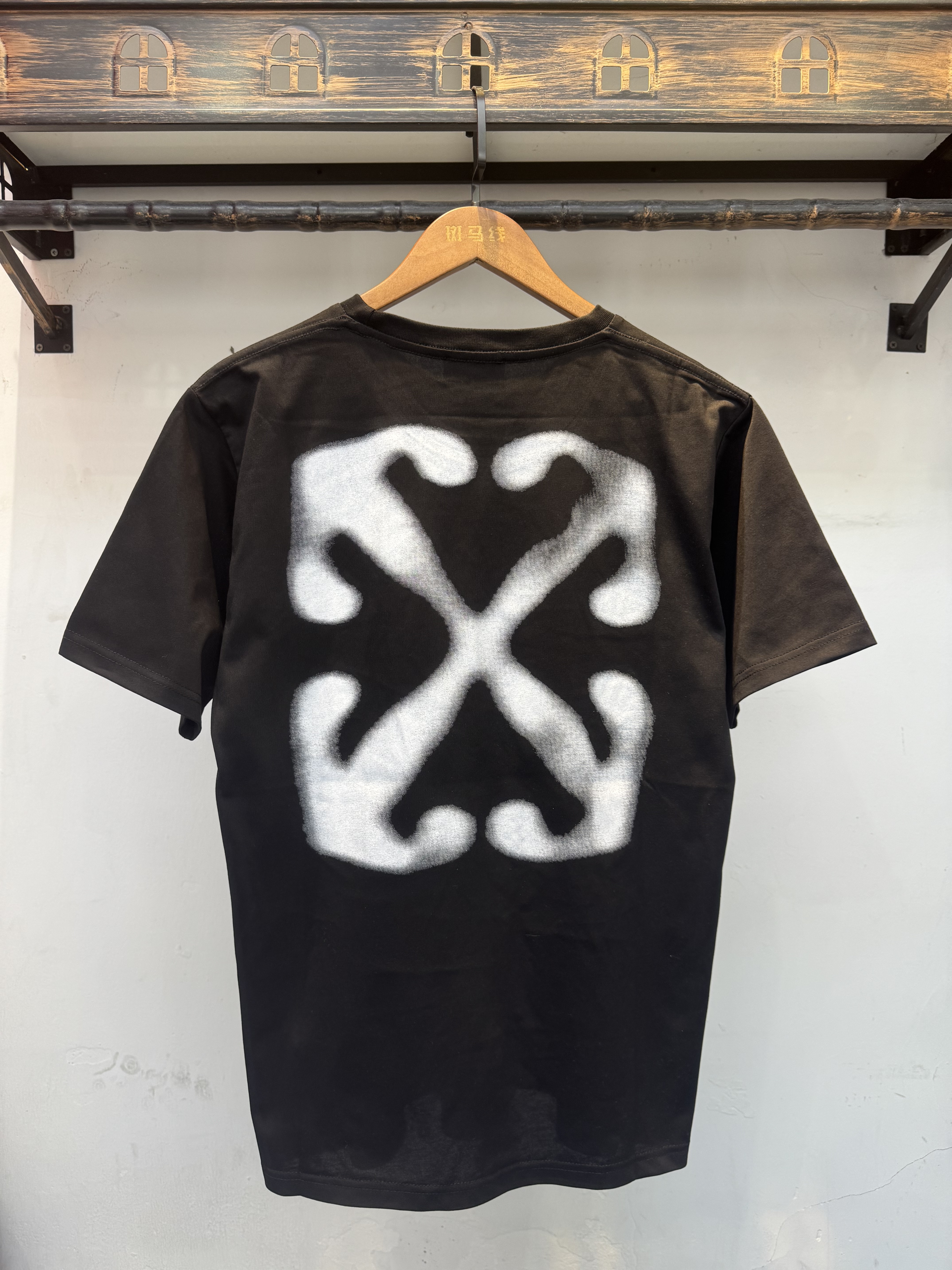 Off-White European Fit Black Graphic T-Shirt 6137