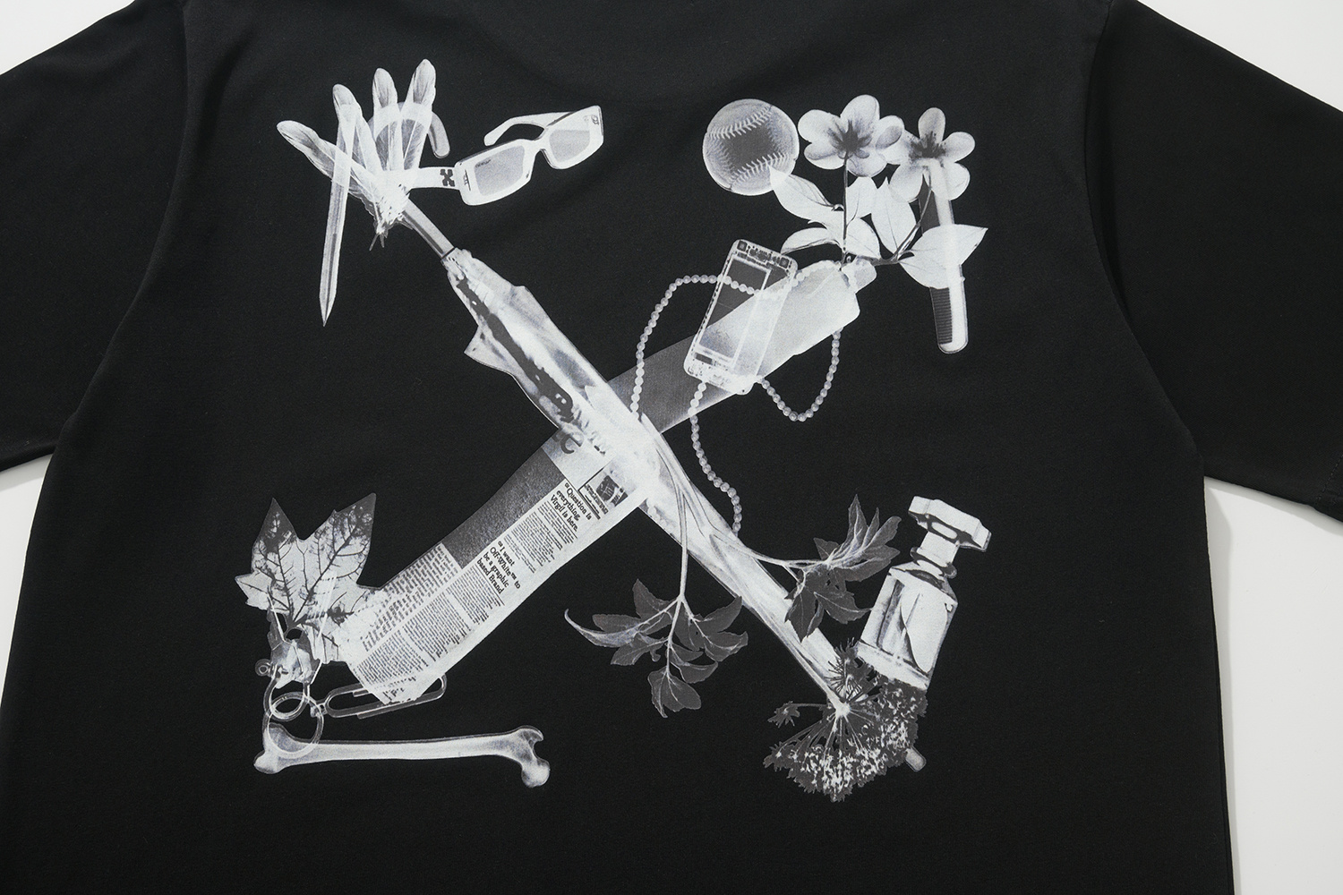 Off-White European Fit Black Light Brown Graphic T-Shirt 6133