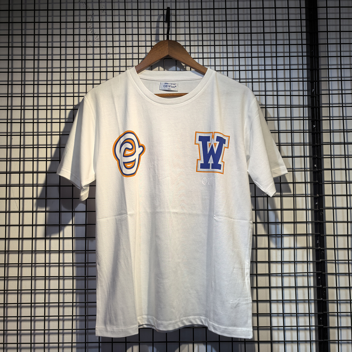 Off-White European Fit Black White Graphic T-Shirt 6138