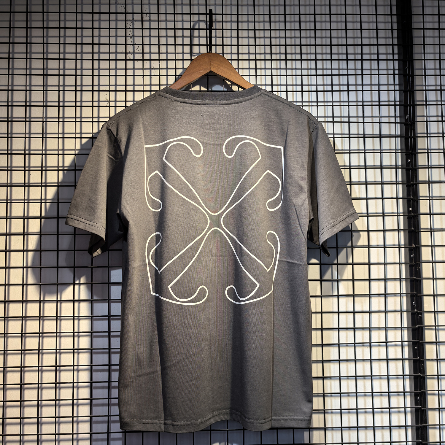 Off-White European Fit Cement Grey Graphic T-Shirt 6135