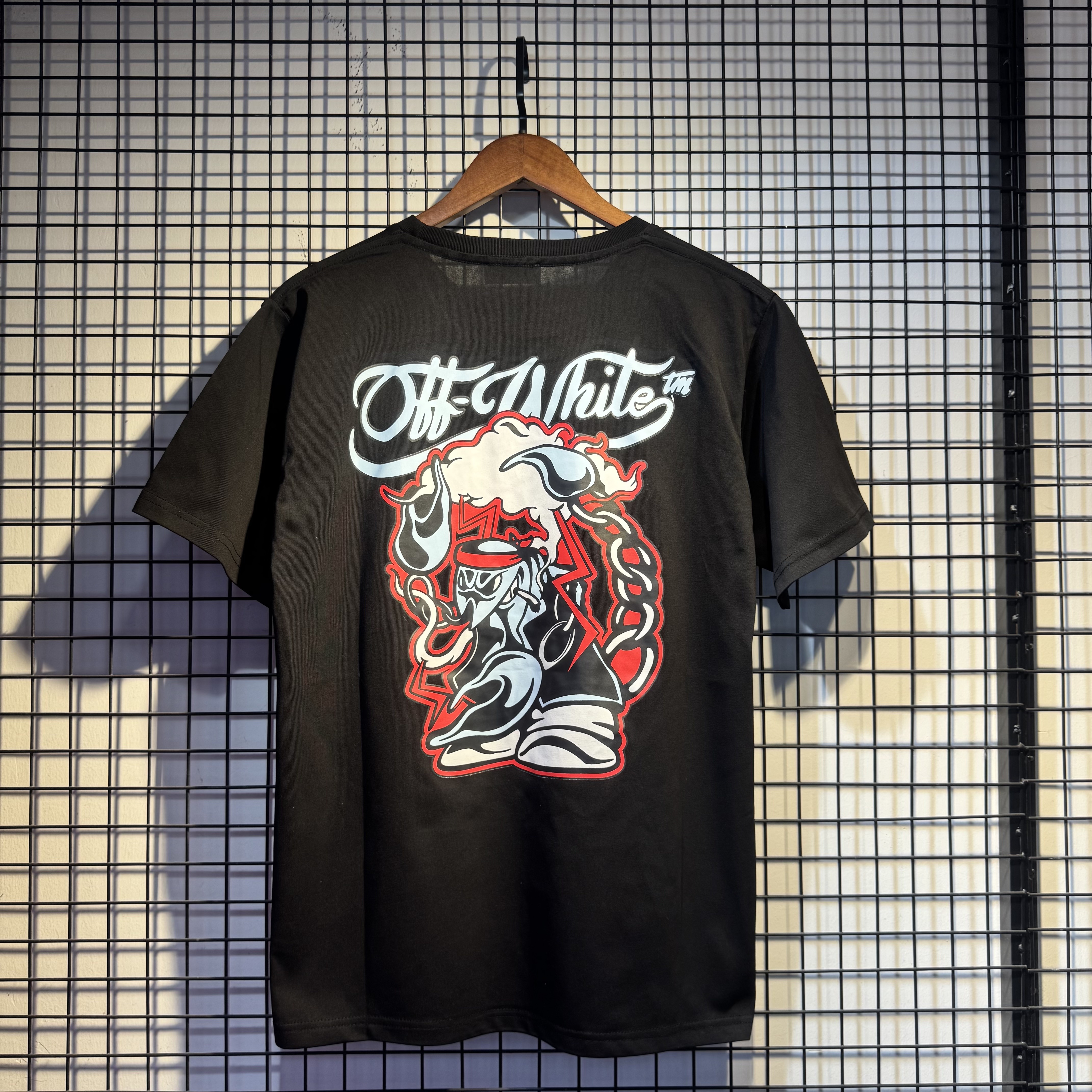 Off-White European Fit Multi Color Graphic T-Shirt 6139
