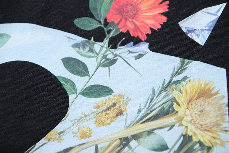 Off-White Glass Flower Heavyweight T-Shirt H100 1334